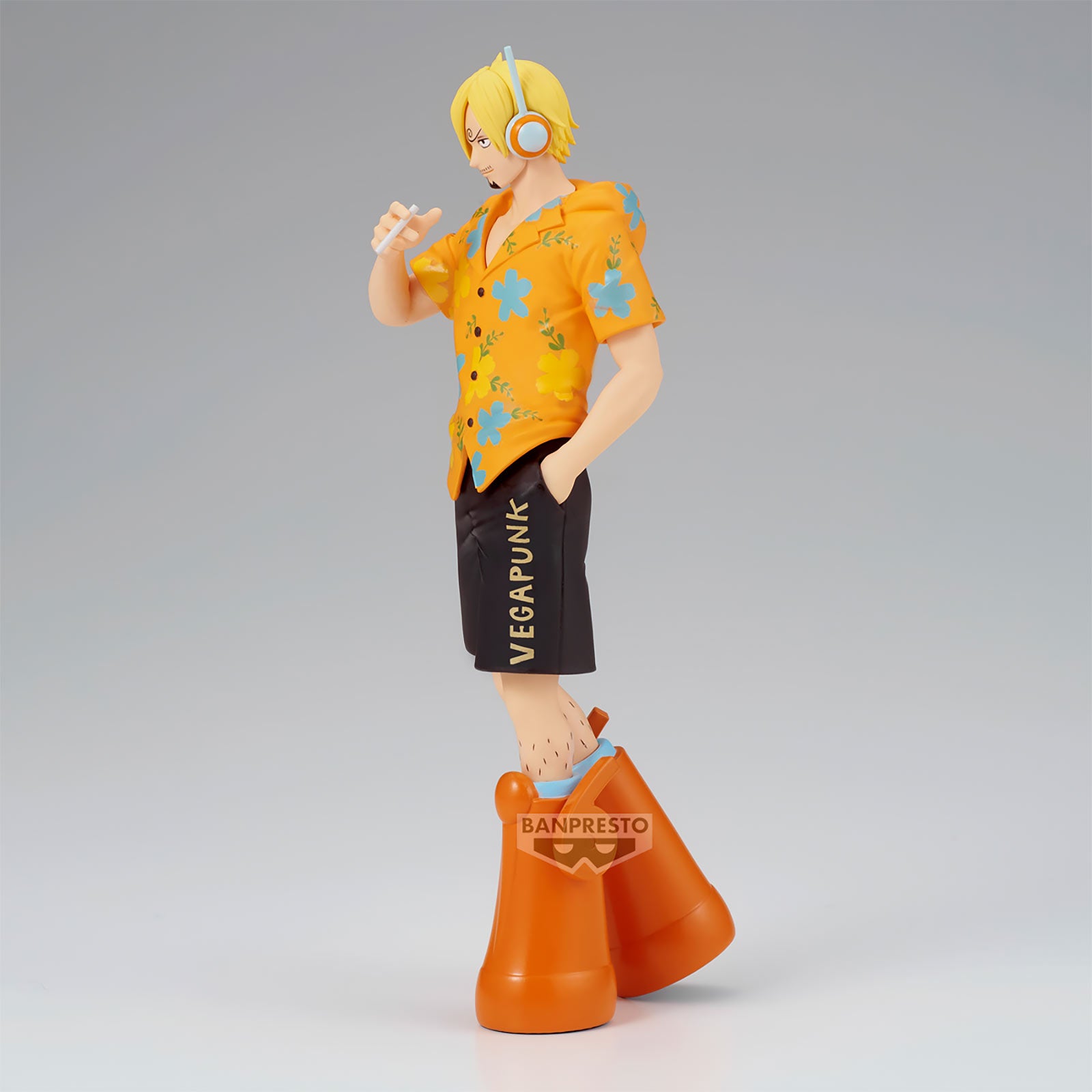 Product image One Piece - Sanji The Shukko Figure Egghead Version