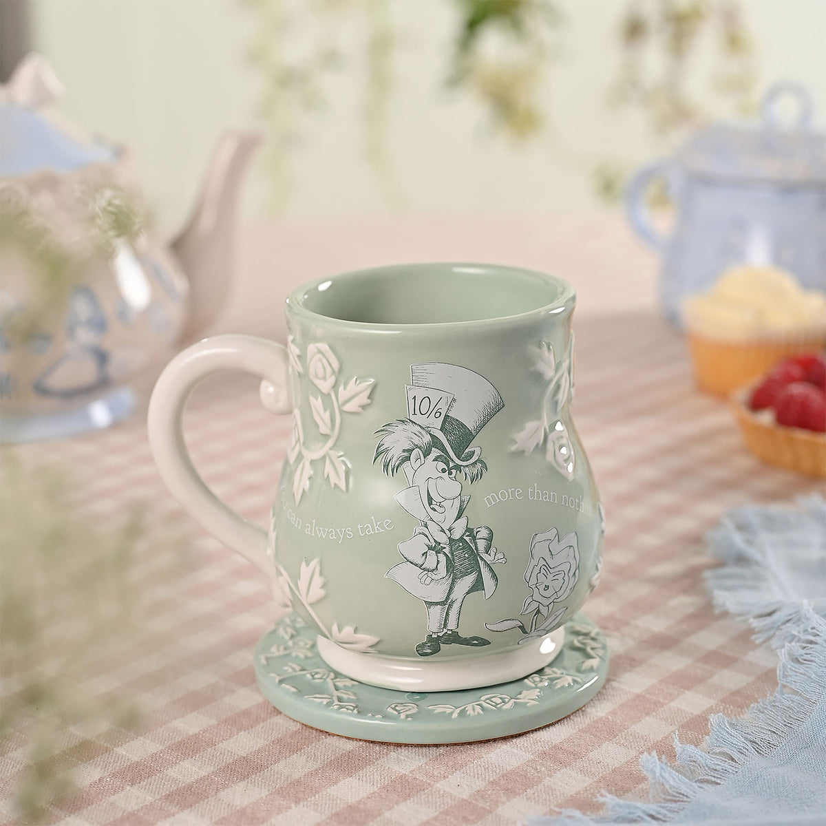 Immagine del prodotto Alice nel Paese delle Meraviglie - Tazza in rilievo del Cappellaio Matto