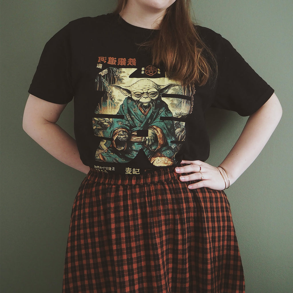 Immagine del prodotto T-Shirt di calligrafia The Force per i fan di Star Wars nera