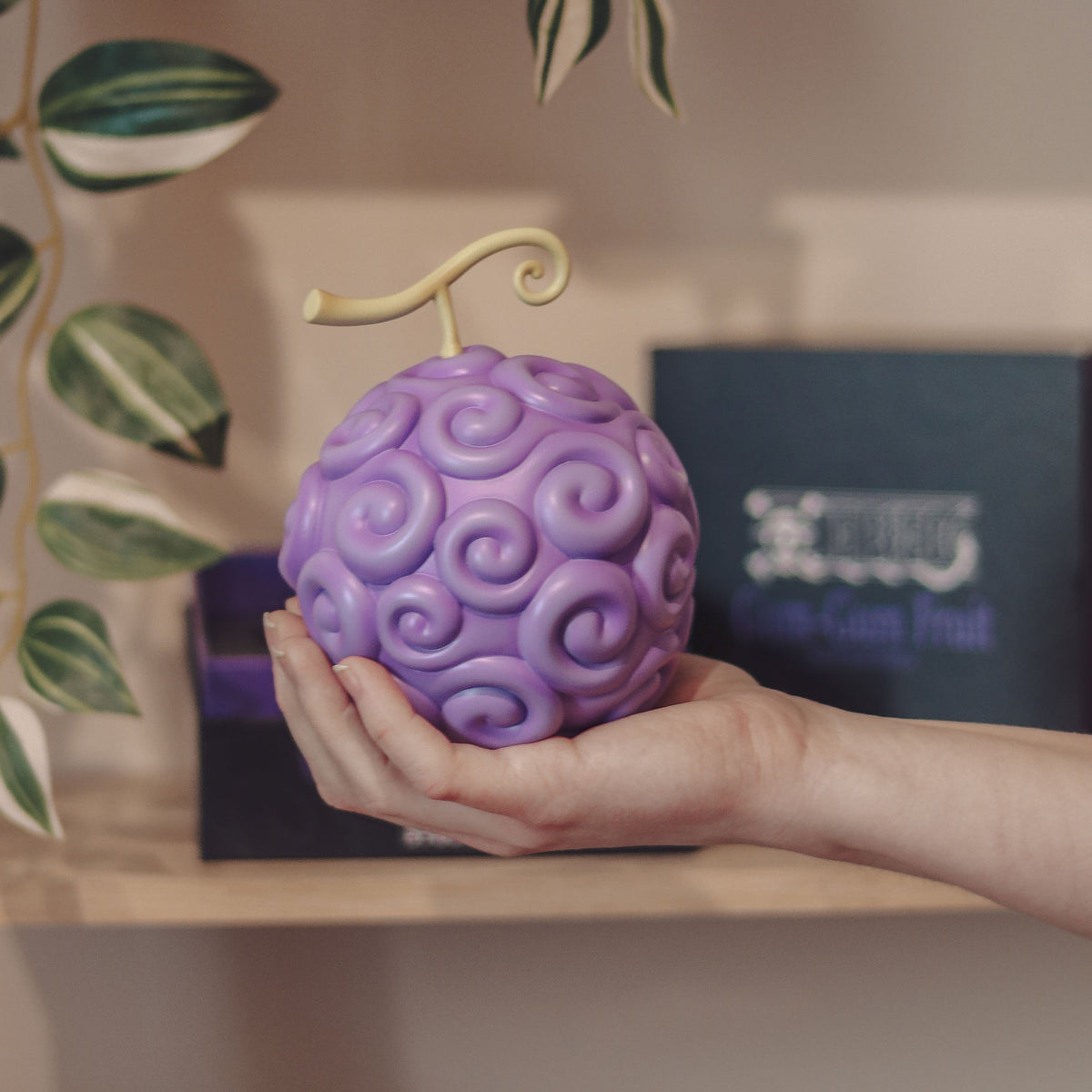 Immagine del prodotto Replica del Frutto del Diavolo Gomu Gomu in confezione regalo - One Piece