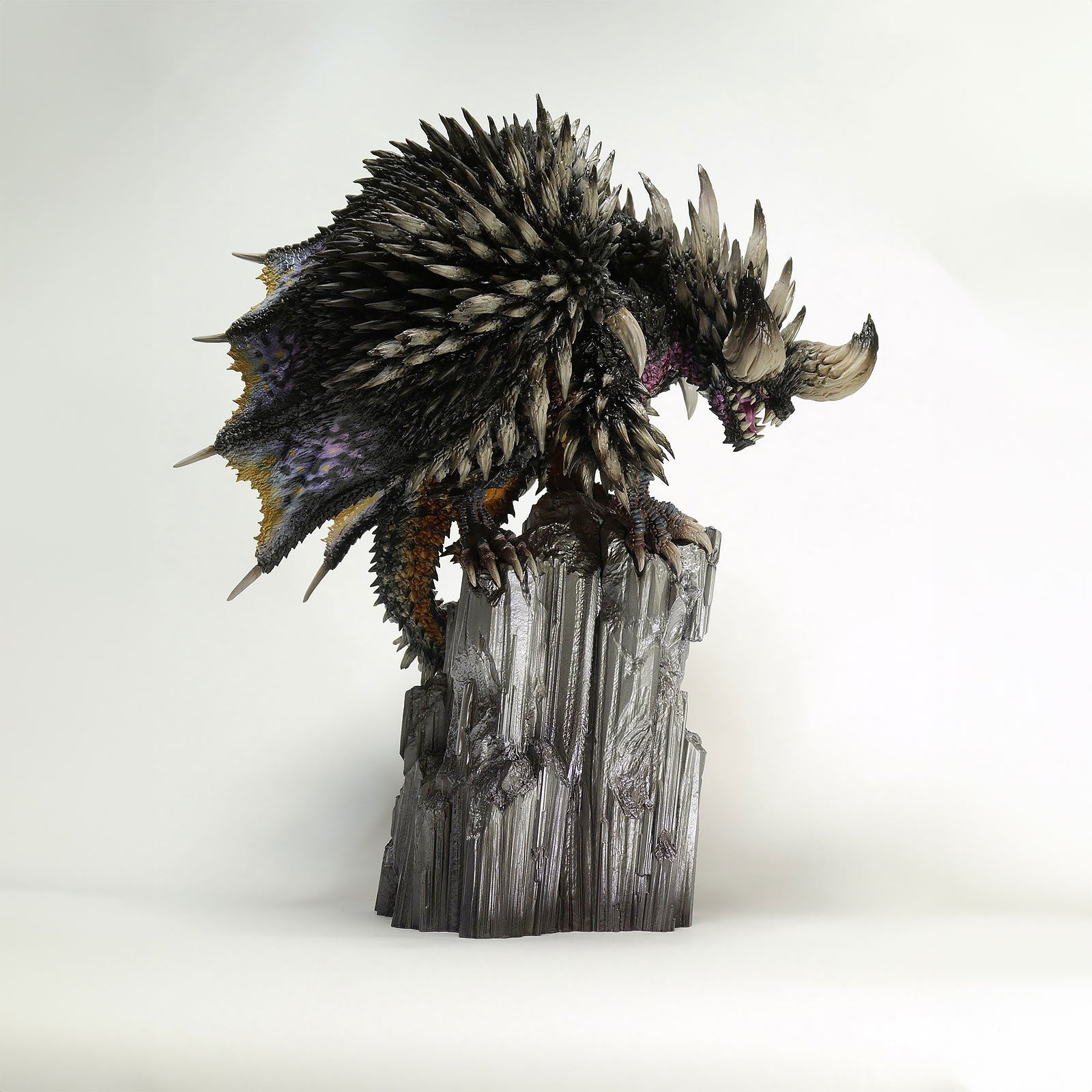 Immagine del prodotto Monster Hunter - Statua Nergigante Creators Model Versione Resell