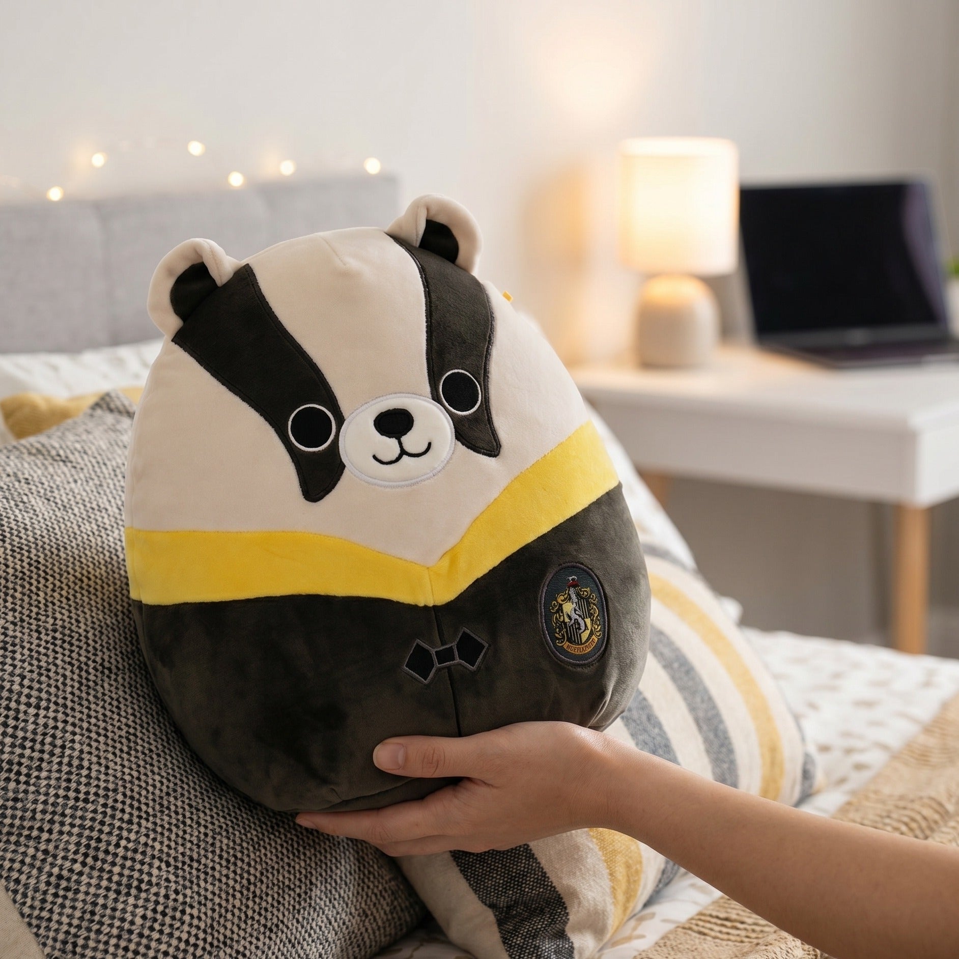 Immagine del prodotto Harry Potter - Tasso Tassorosso in Roba Figura di Peluche Squishmallows
