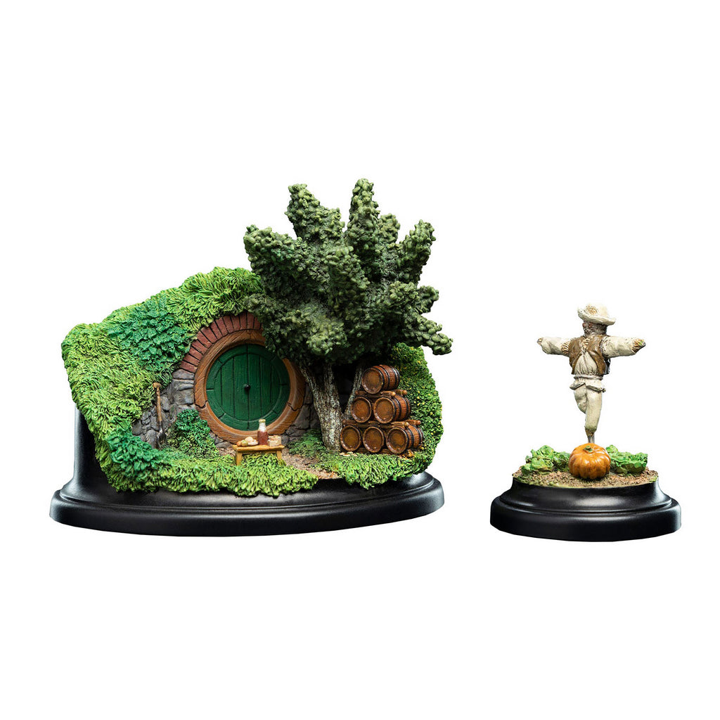 Product image The Hobbit - 15 Gardens Smial Hobbit Hole Diorama