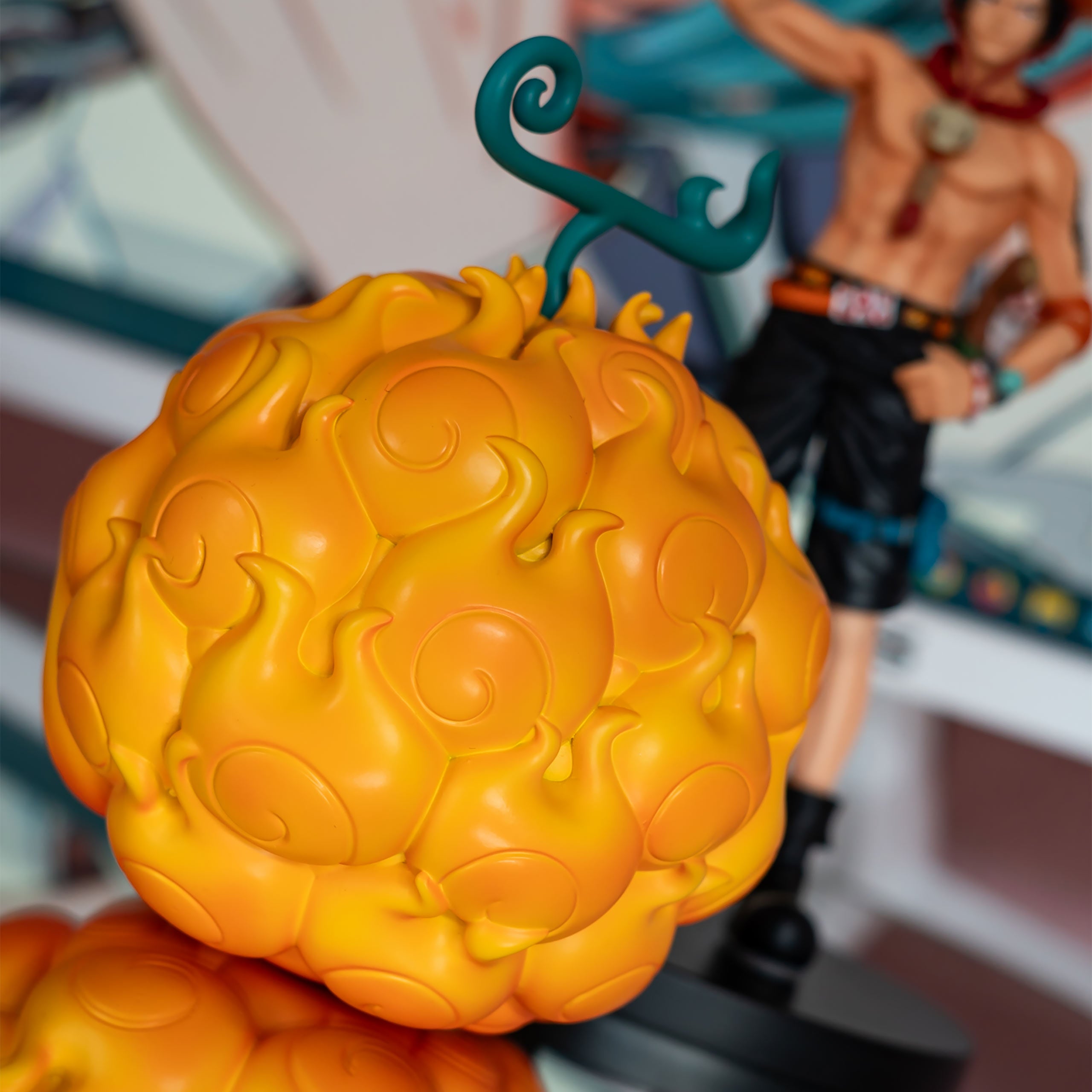 Immagine del prodotto Replica del Frutto del Diavolo Mera Mera in Scatola Regalo - One Piece