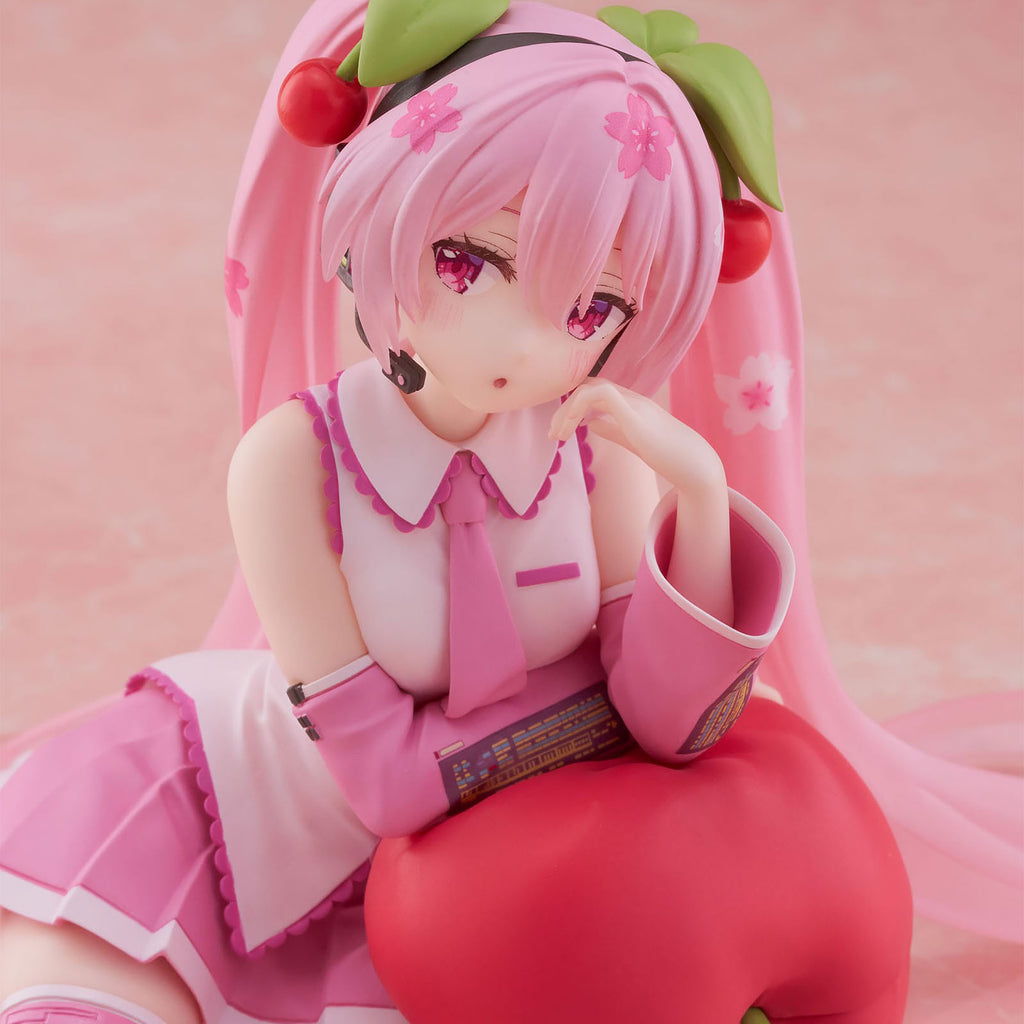 Immagine del prodotto Hatsune Miku - Figura Sakura Miku Desktop Cute Cherry Cushion Version