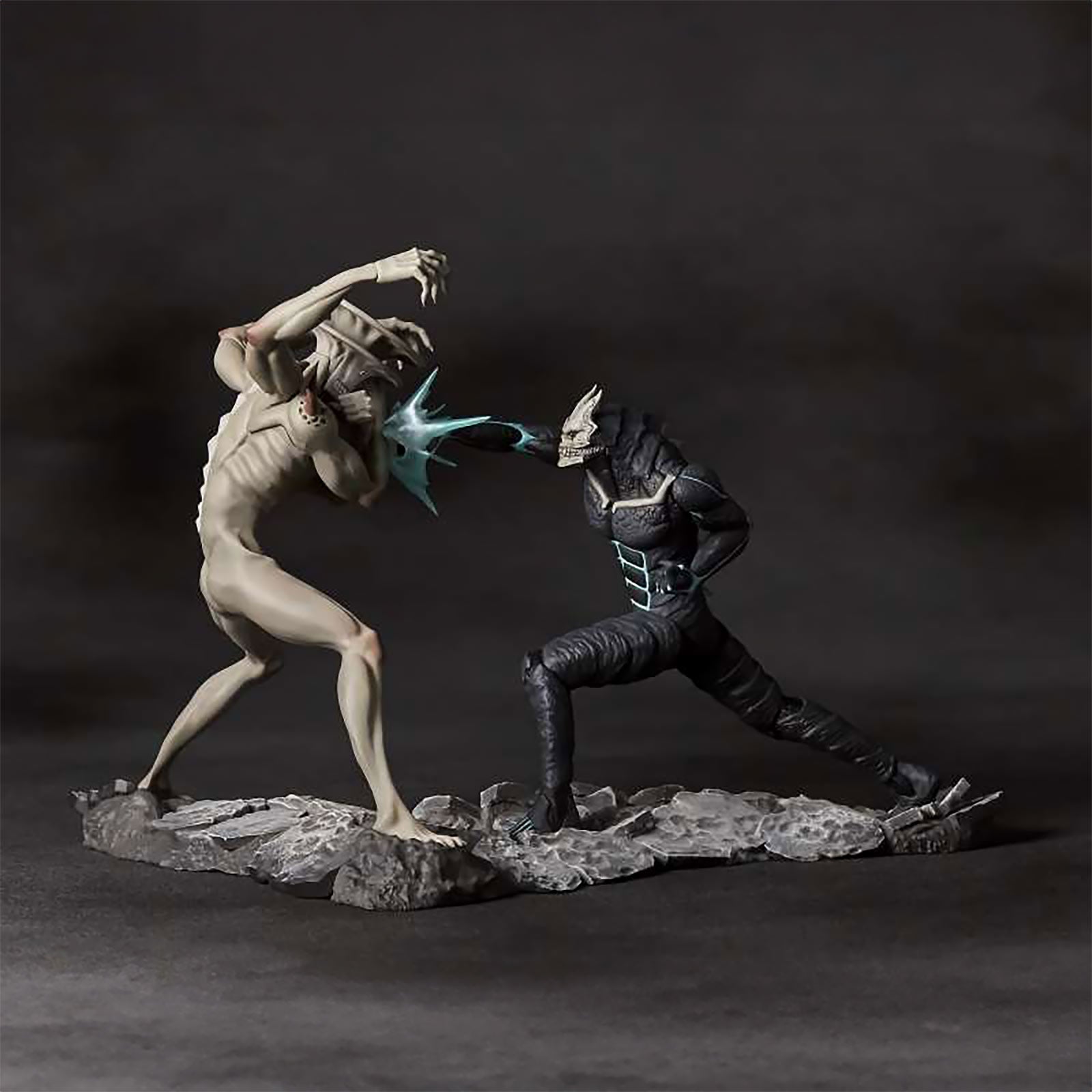 Immagine del prodotto Figura diorama Kaiju No. 8 vs. Kaiju No. 9