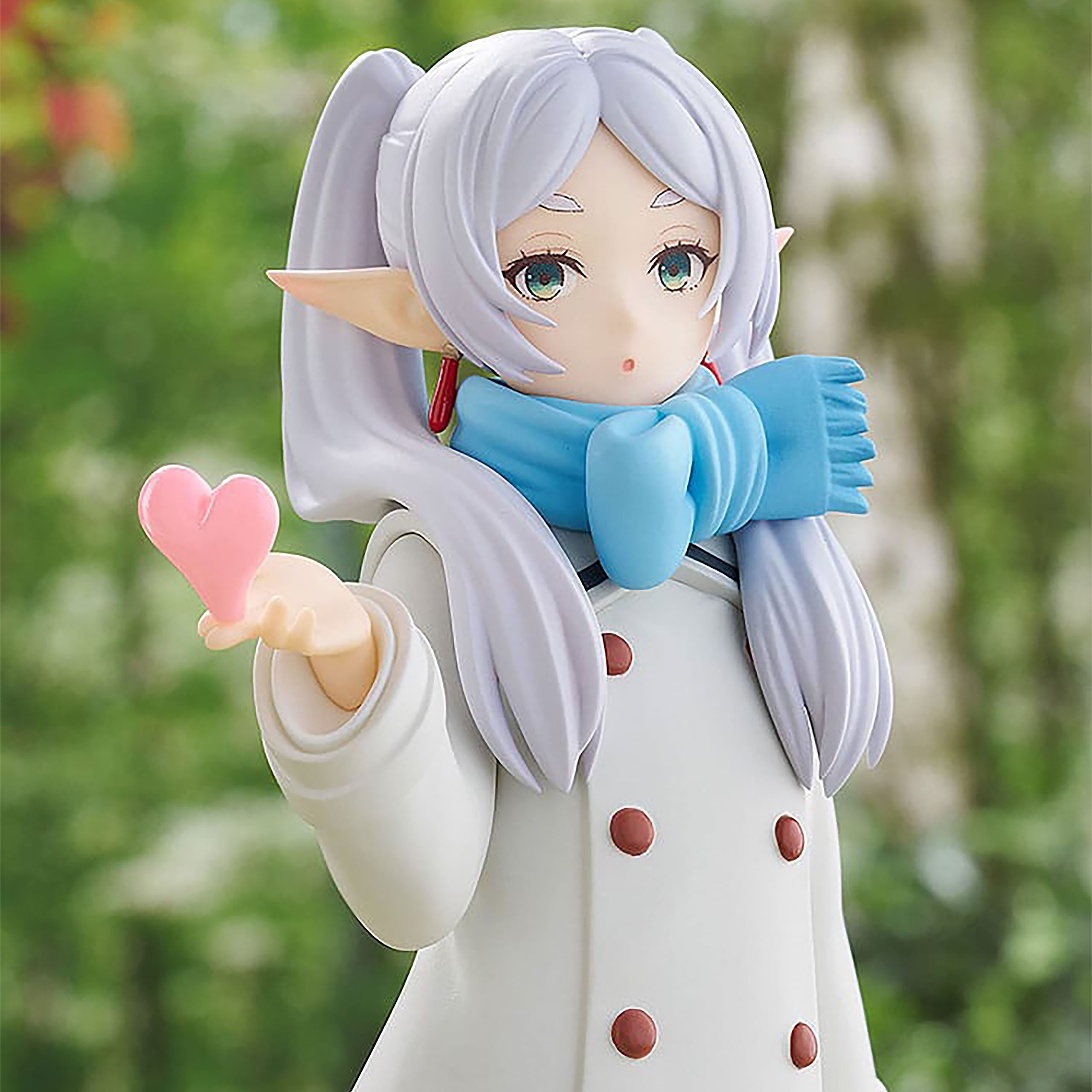Product image Frieren: Beyond Journey's End - Frieren Figure Blow Kiss Version