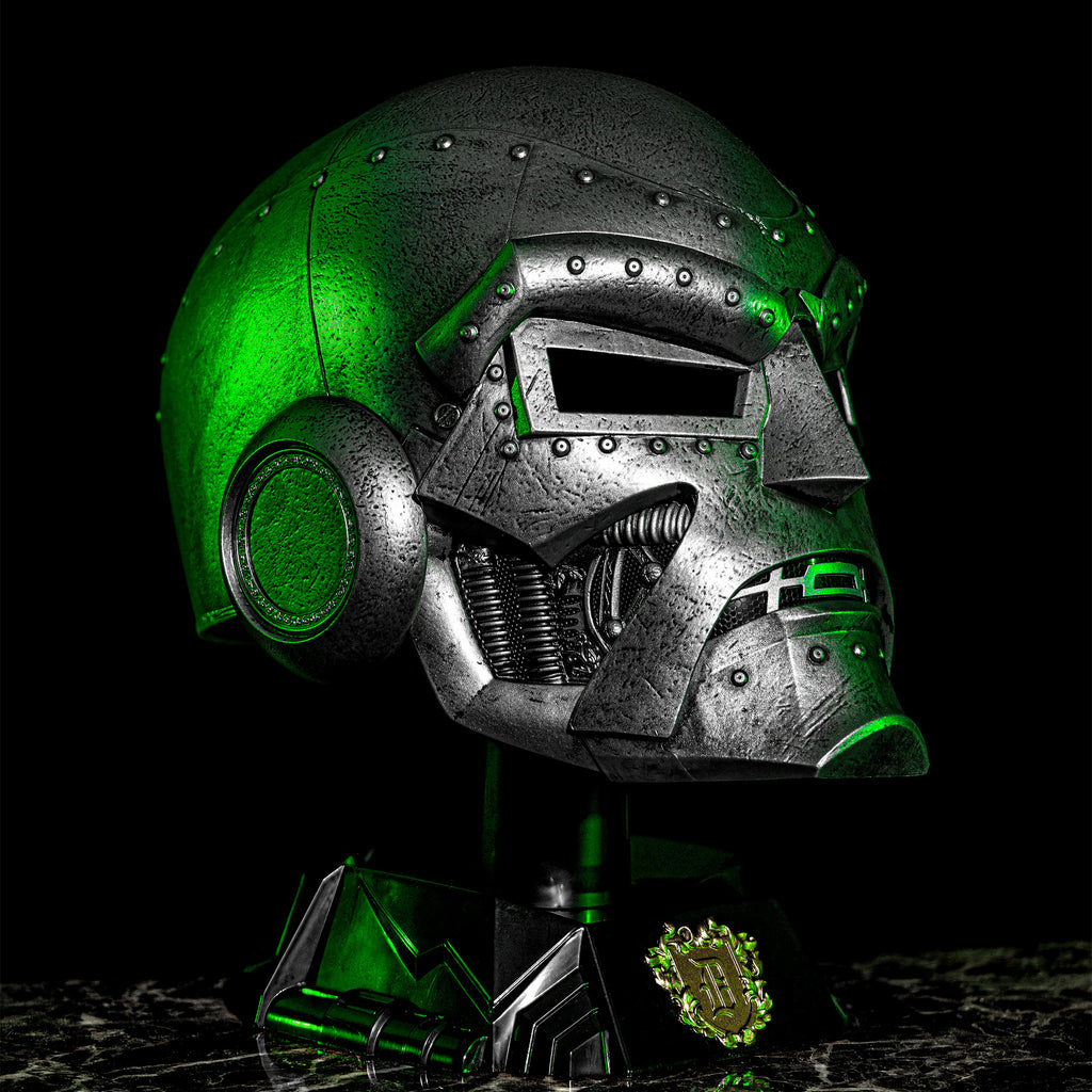 Immagine del prodotto Doctor Doom - Casco Premium Marvel Legends