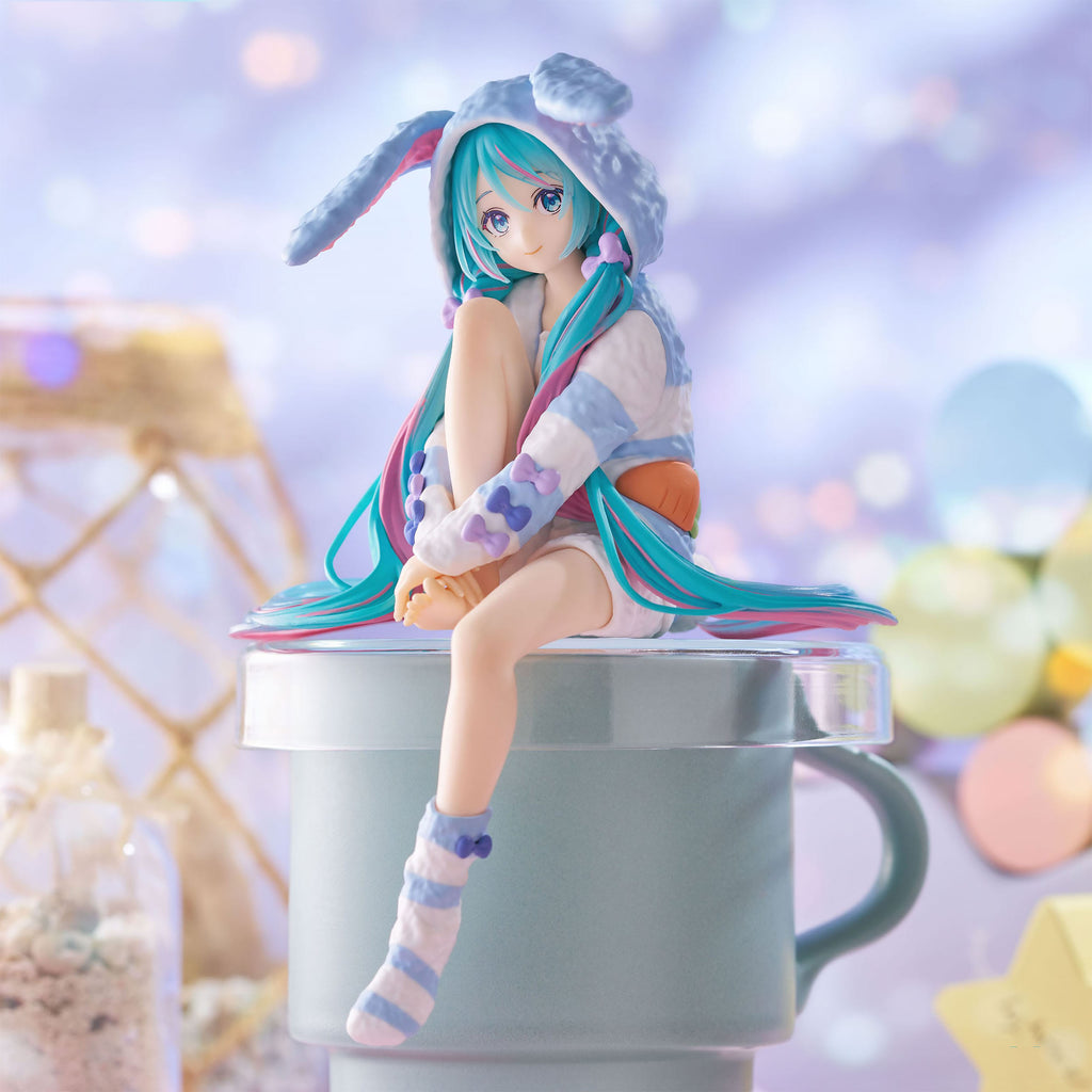 Immagine del prodotto Hatsune Miku - Miku Rabbit Ear Hood Pajama Blue Noodle Stopper Statuetta