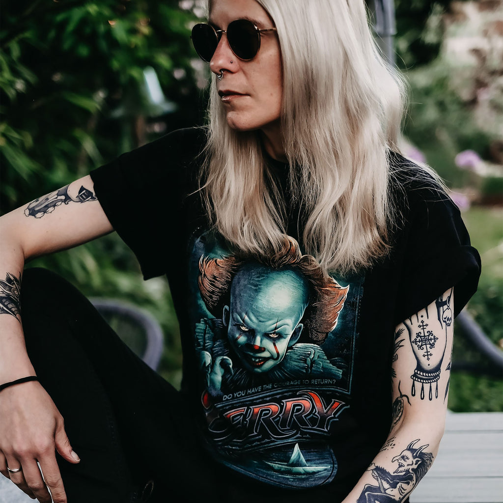Immagine del prodotto T-shirt Ritorno a Derry nera - IT di Stephen King