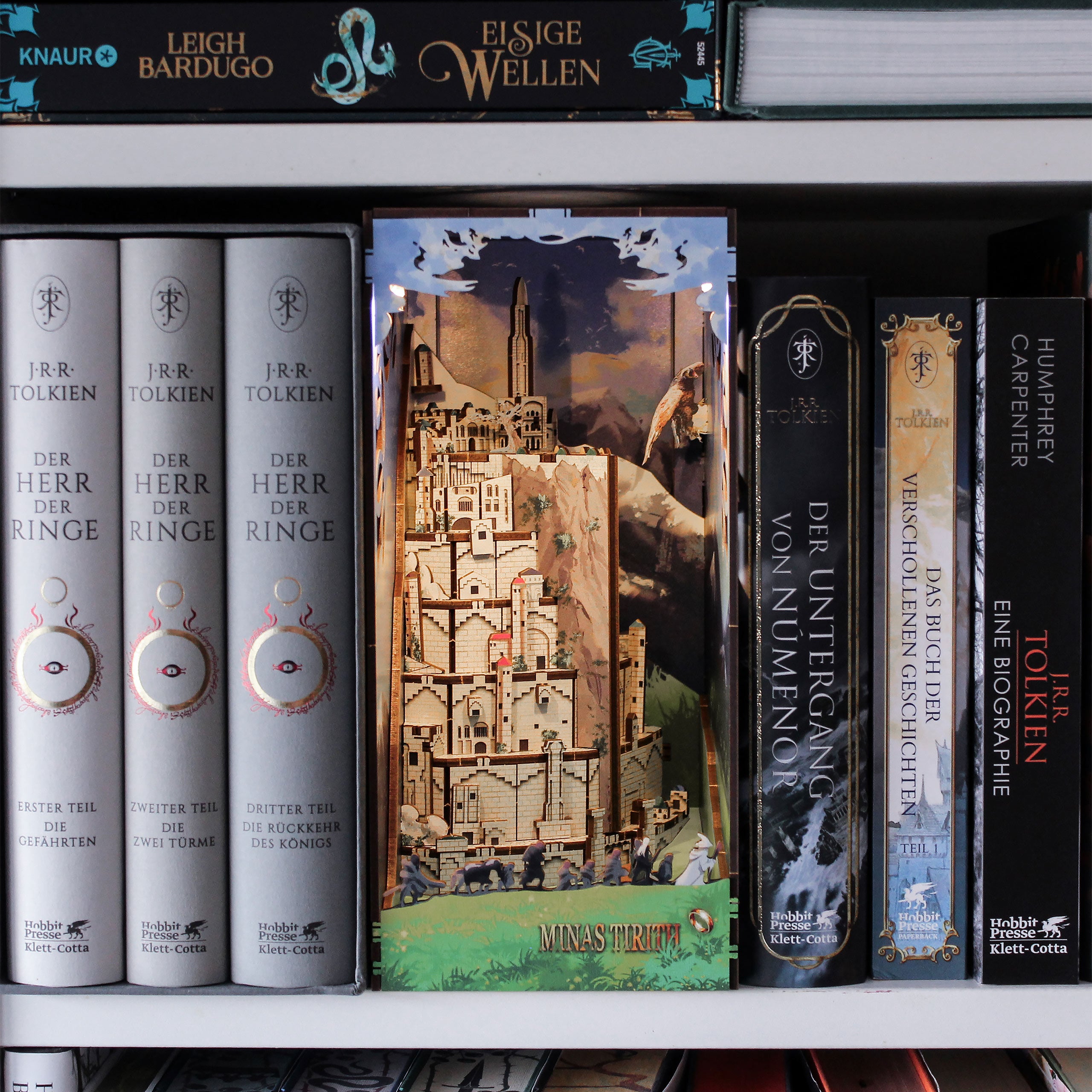 Immagine del prodotto Il Signore degli Anelli - Minas Tirith Book Nook kit modello in legno