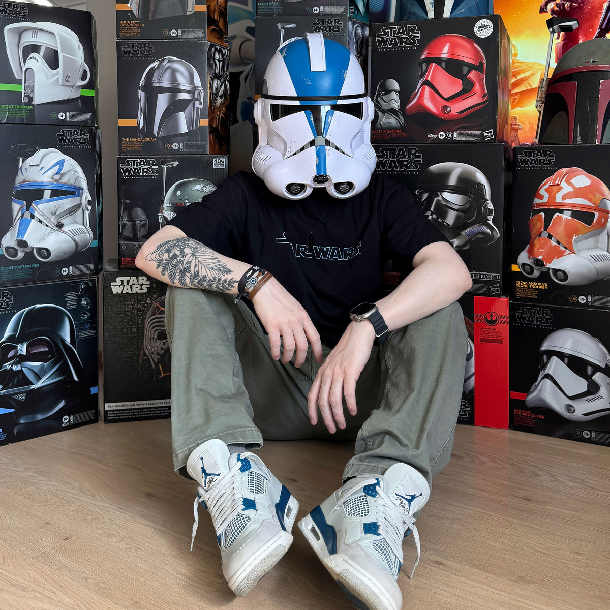 Immagine del prodotto Star Wars – Replica casco Clone Trooper 501st Legion con effetti sonori