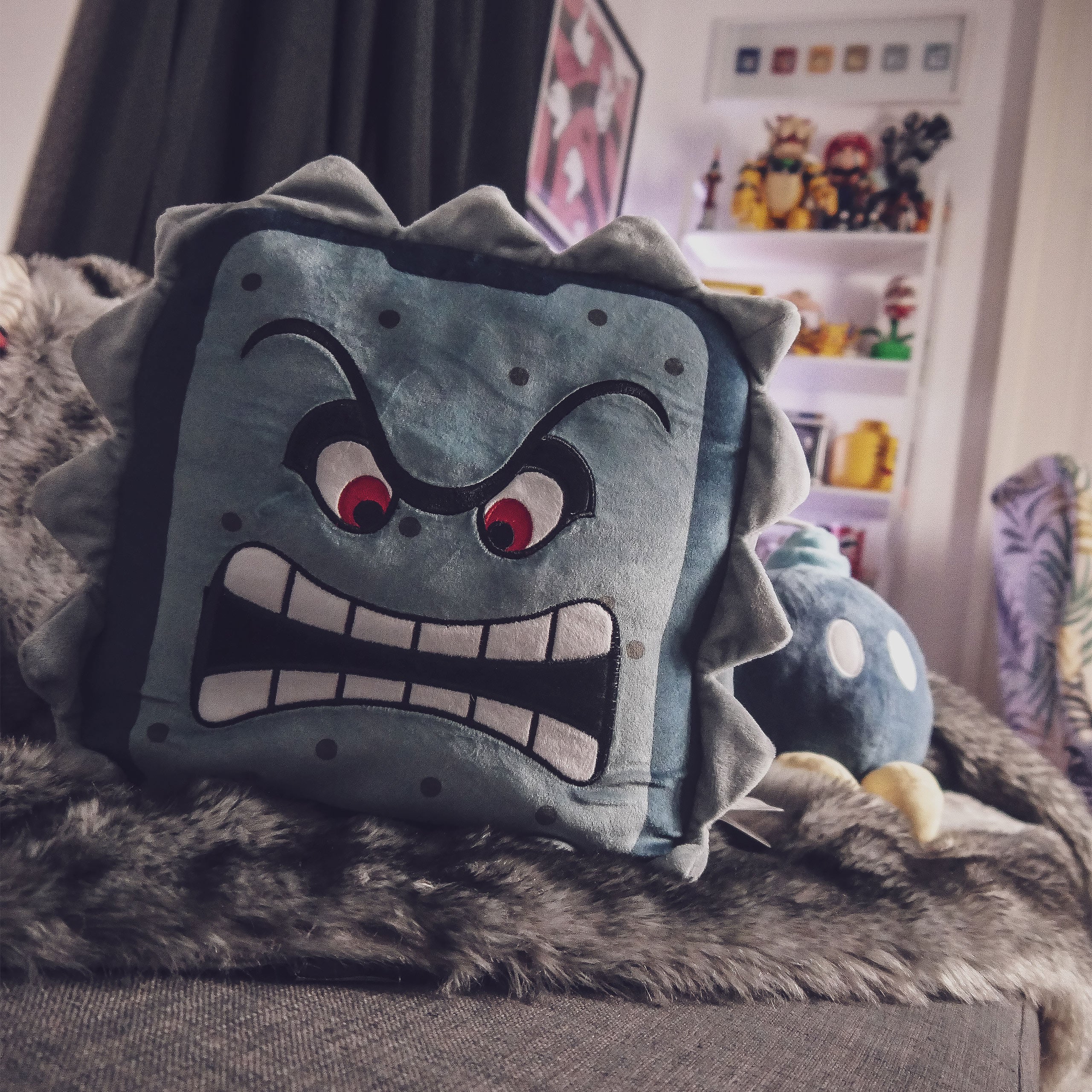Immagine del prodotto Super Mario - Thwomp Mocchi-Mocchi Peluche