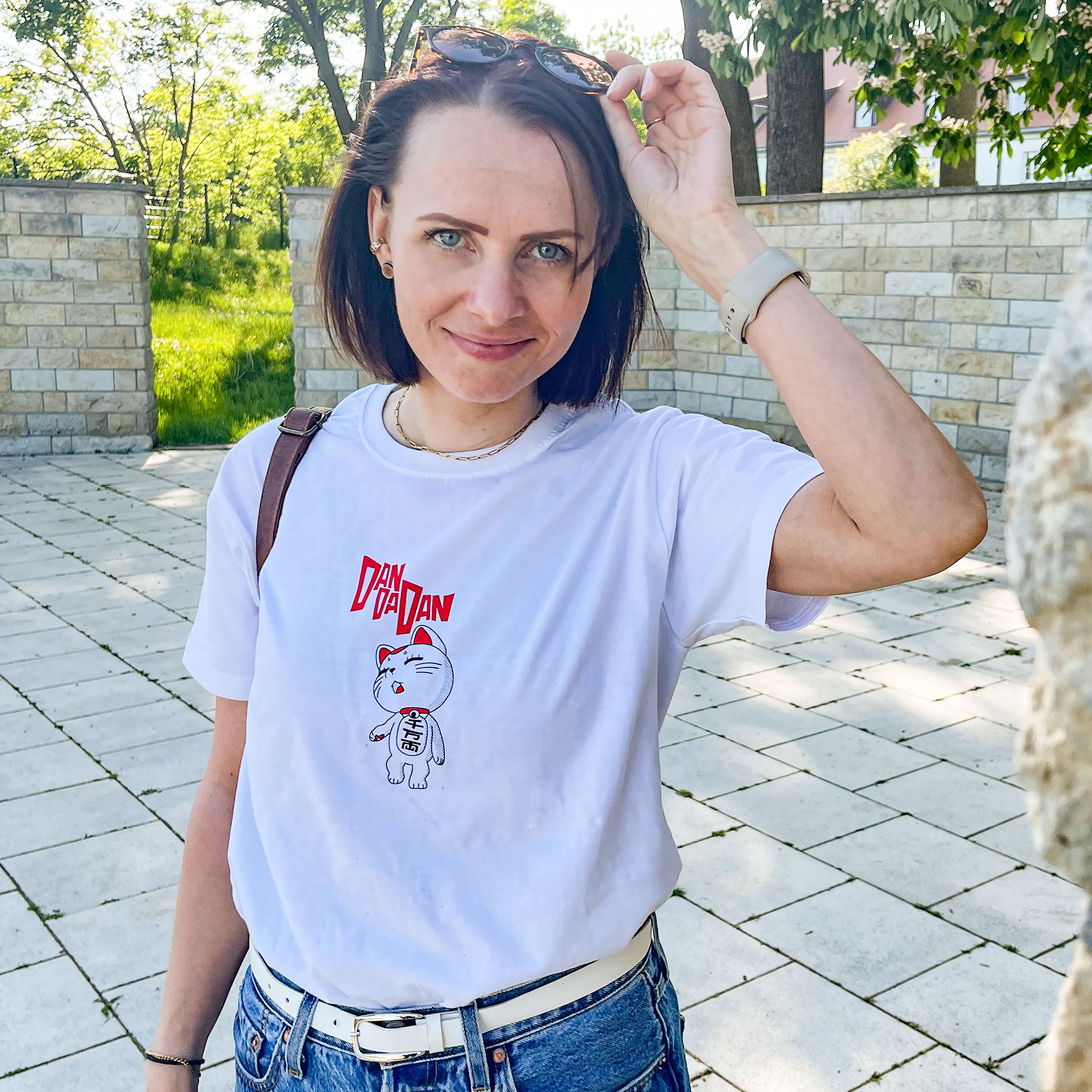 Immagine del prodotto T-shirt Turbo Granny per fan di Dandadan bianca