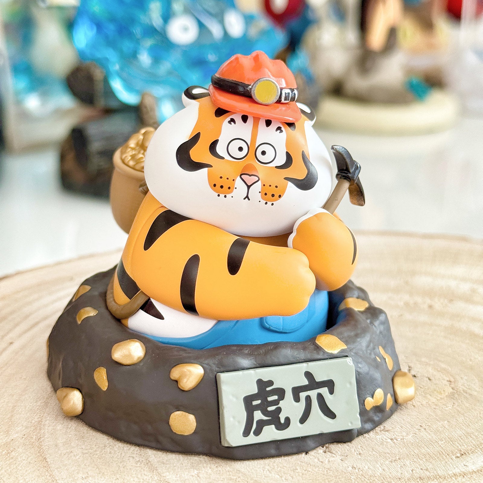 Product image Zhao Tiezhu – Alexander The Fat Tiger Long Teng Hu Yue Mystery Figure