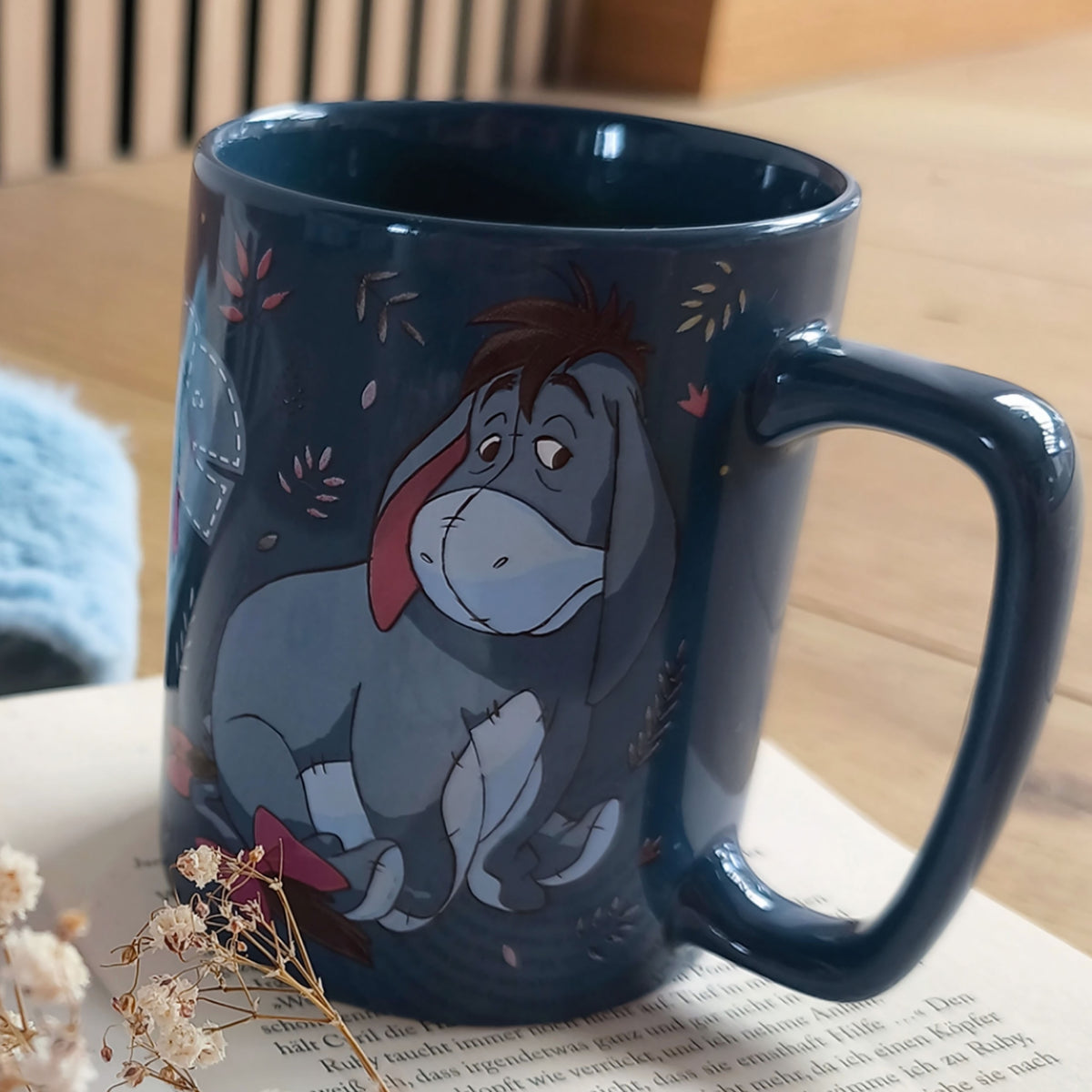 Immagine del prodotto Winnie the Pooh - Tazza Ih-Oh con rivestimento in peluche