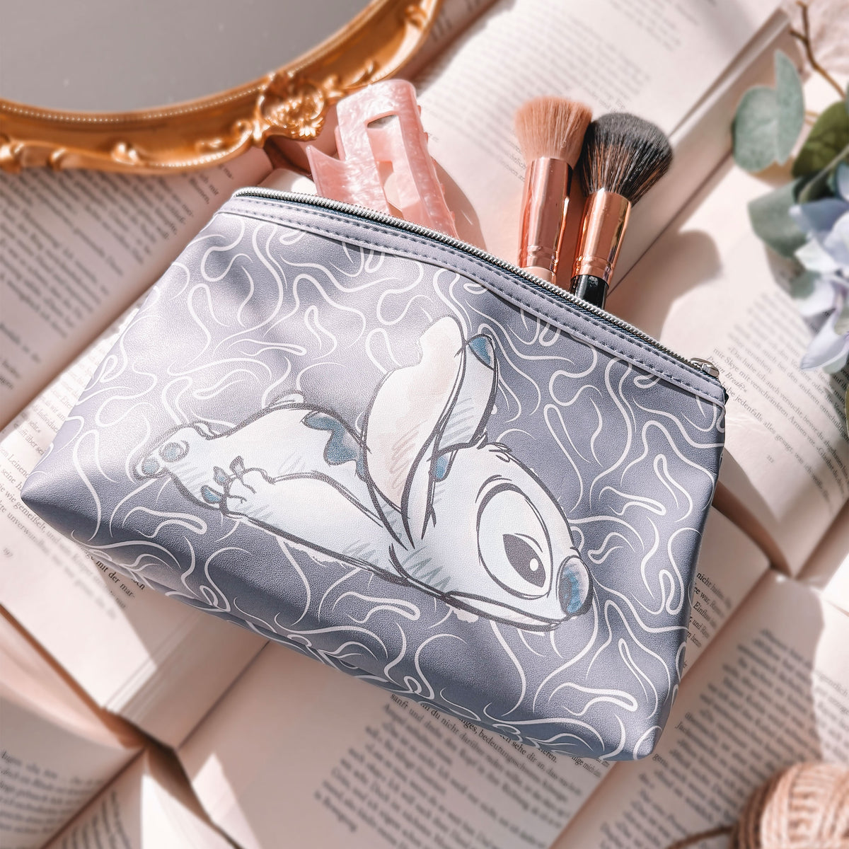 Immagine del prodotto Stitch beauty case blu - Lilo & Stitch