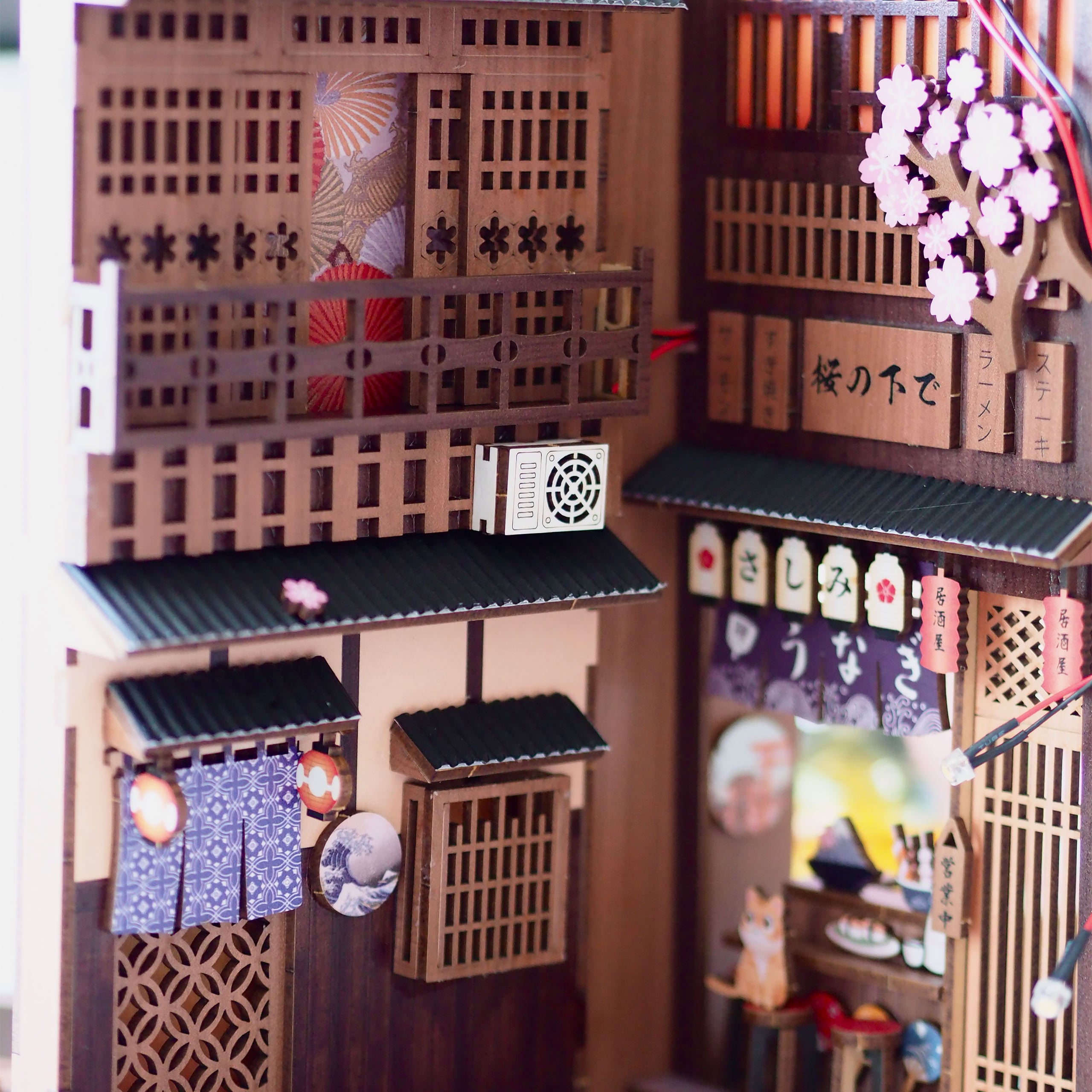Immagine del prodotto Sakura - Sotto l'albero di Sakura Book Nook Modello Kit Legno