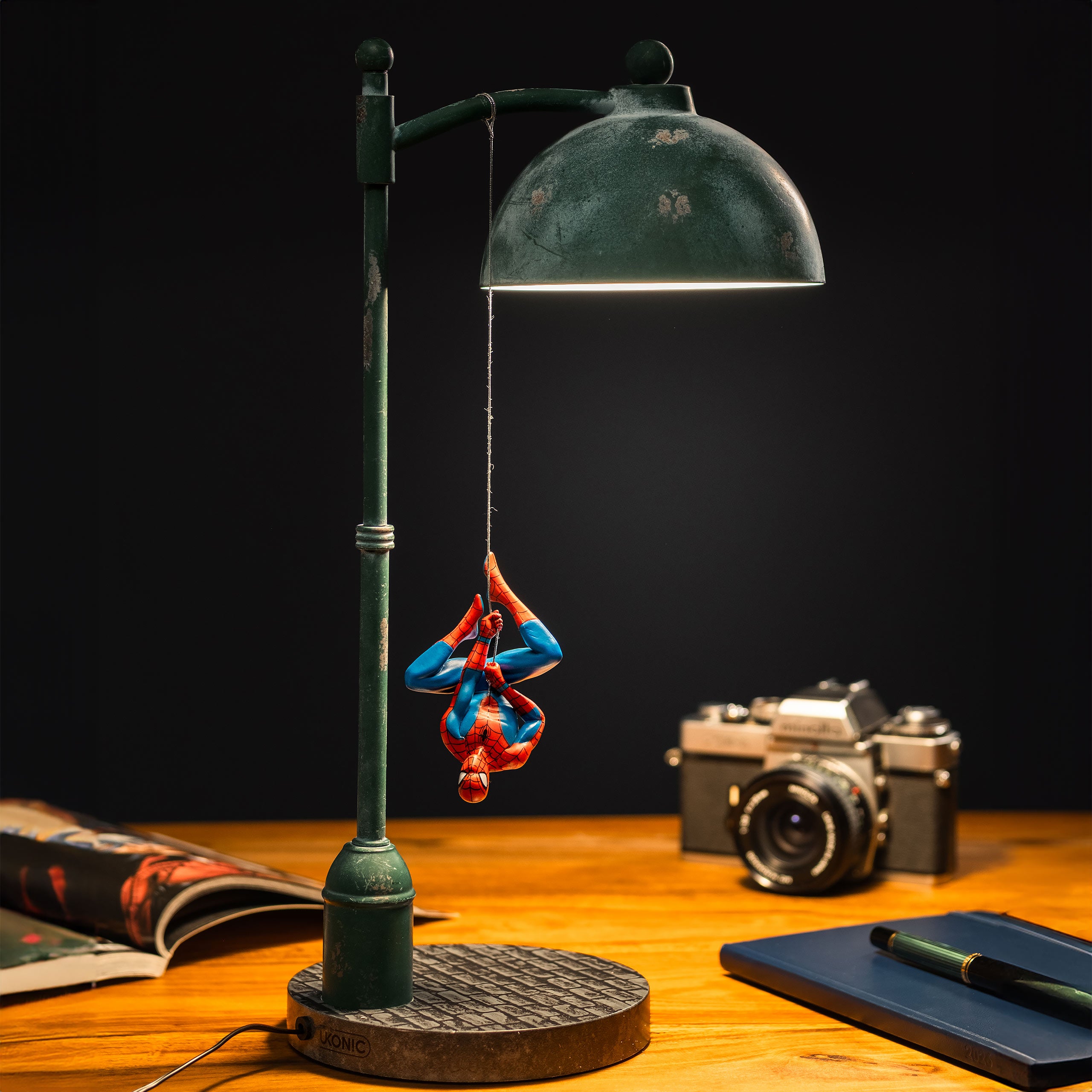 Product image Spider-Man - Hanging Table Lamp