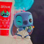 Immagine del prodotto Figura Funko Pop! Stitch in accappatoio - Lilo & Stitch