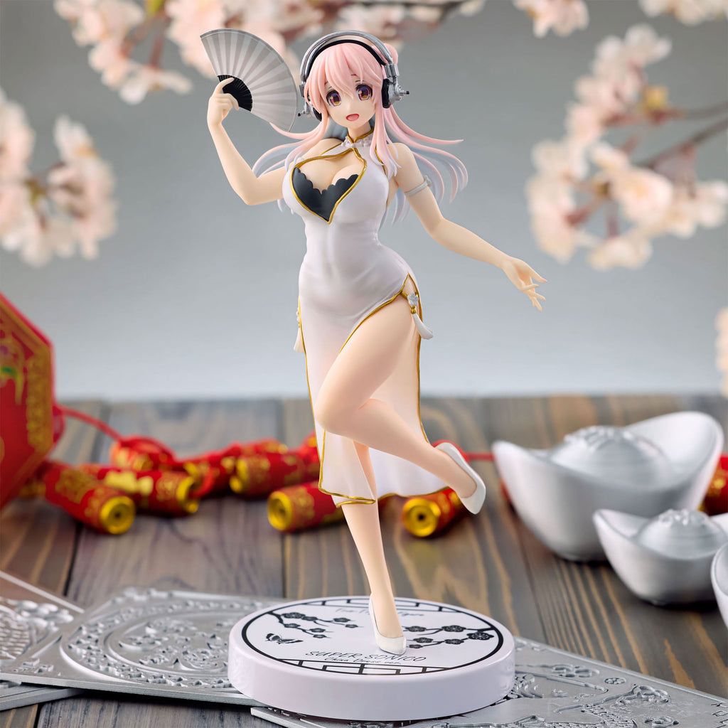 Immagine del prodotto Super Sonico - Figura Trio-Try-iT versione abito cinese bianco