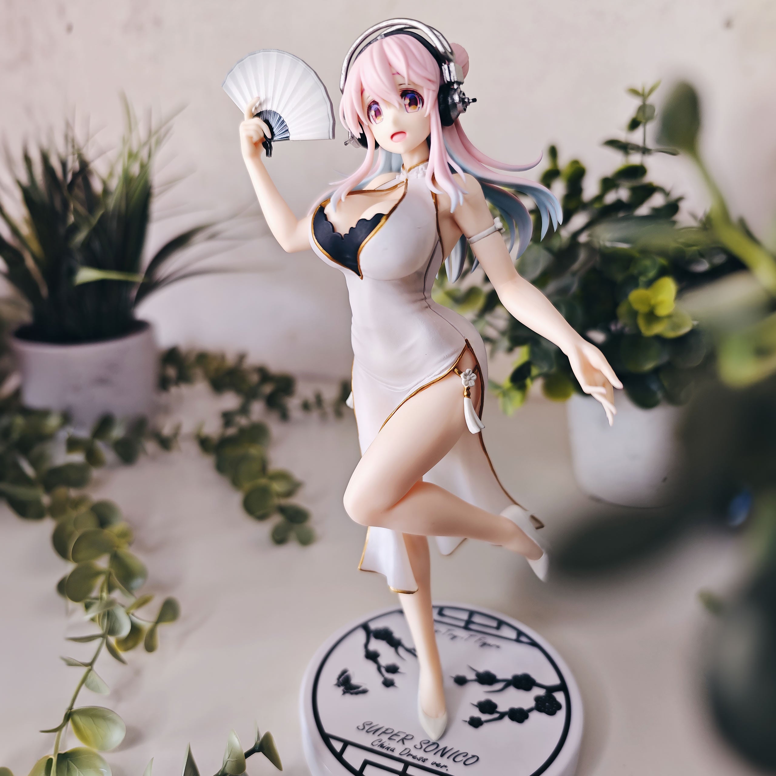 Immagine del prodotto Super Sonico - Figura Trio-Try-iT versione abito cinese bianco