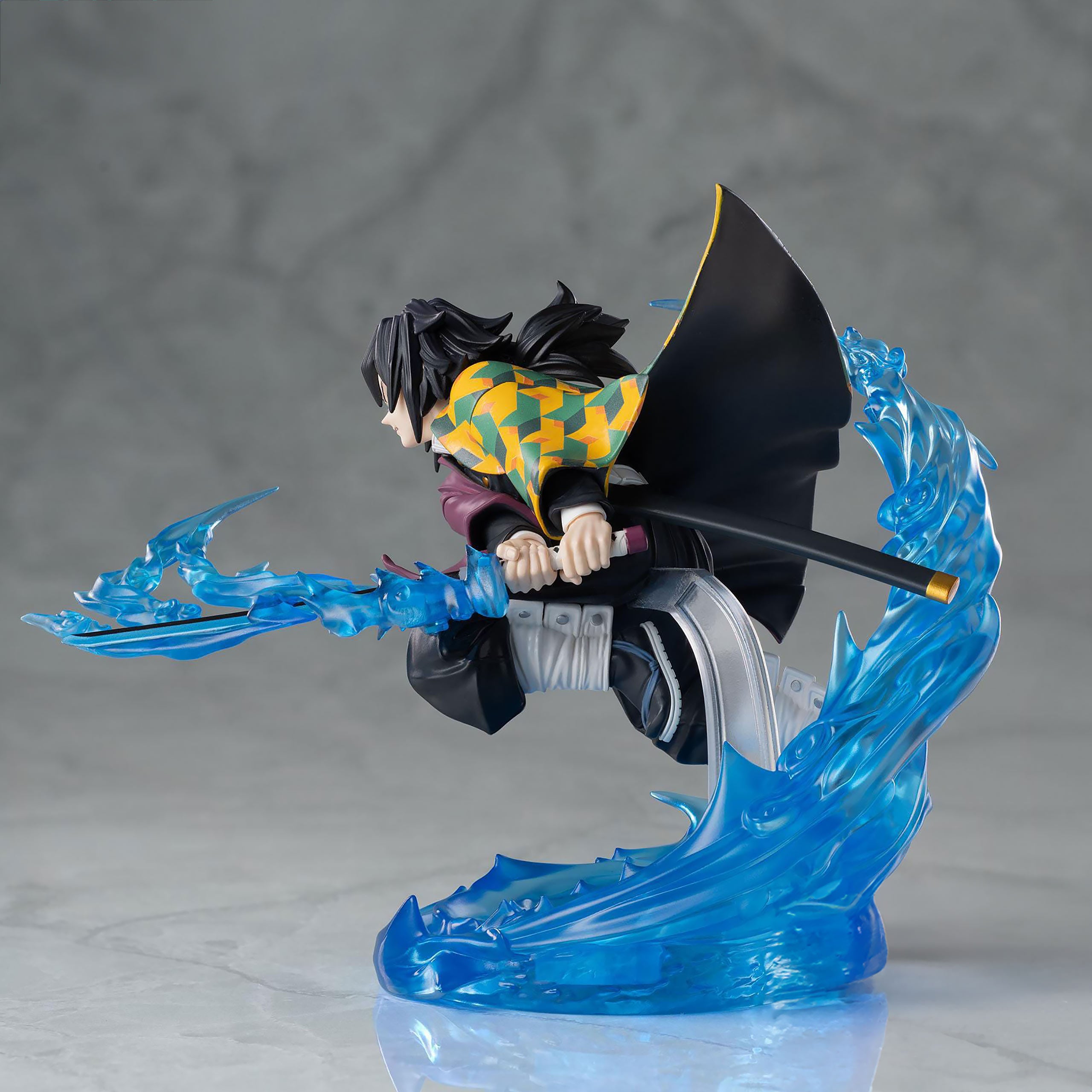 Immagine del prodotto Demon Slayer - Giyu Tomioka Xross Link Figura anime