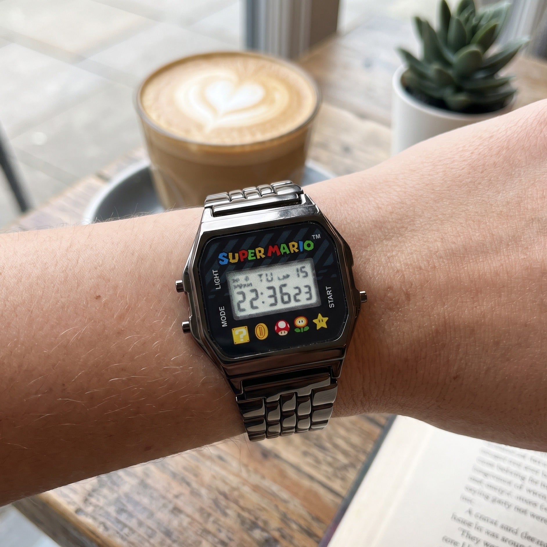 Immagine del prodotto Super Mario - Orologio da polso Icons