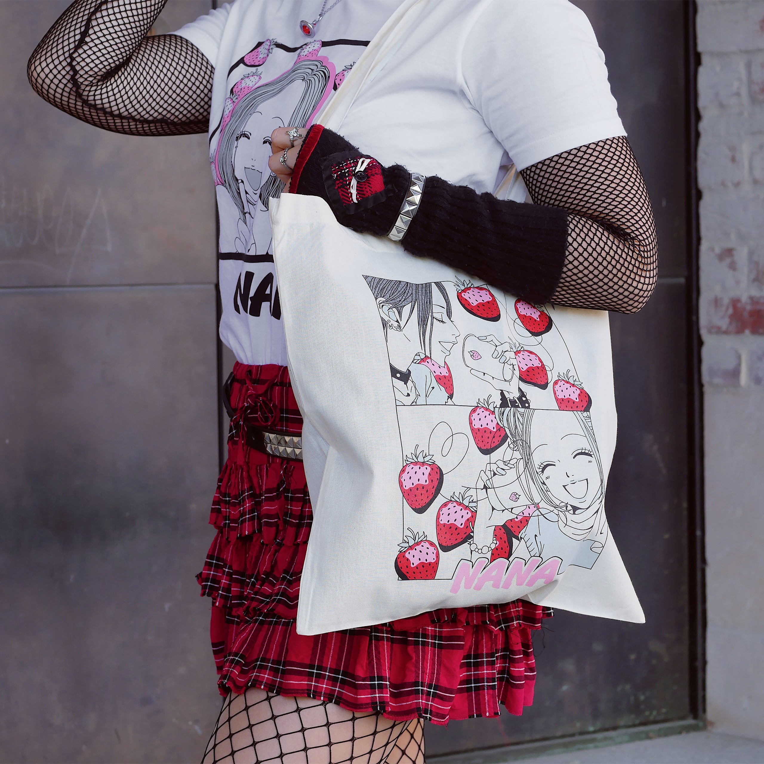 Immagine del prodotto Borsa in tela Strawberry Cups per fan di NANA