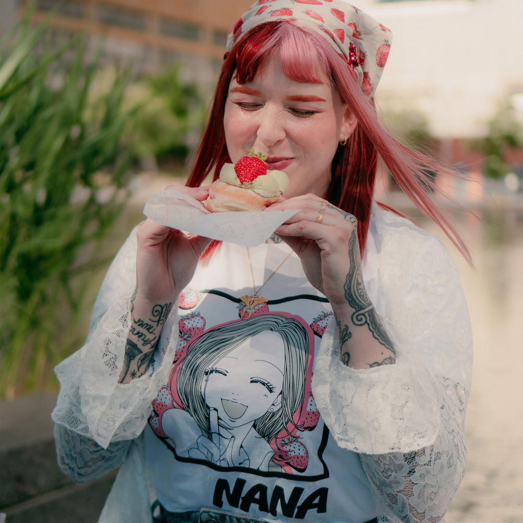Immagine del prodotto T-shirt Hachi per fan di Nana