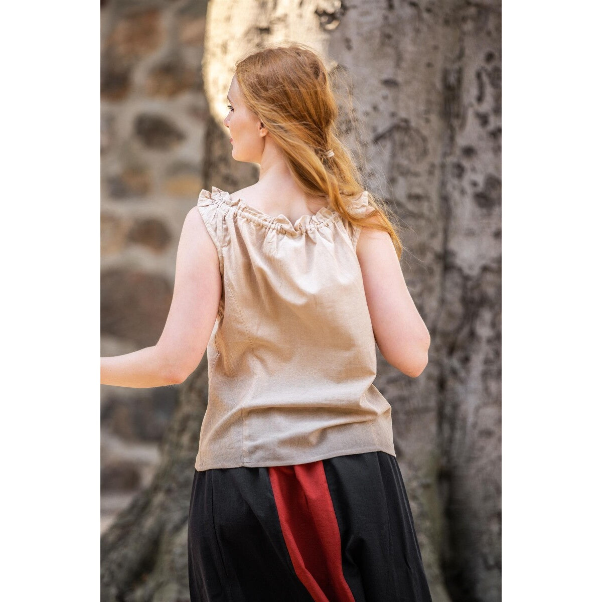 Immagine del prodotto Blusa estiva medievale Adele senza maniche beige