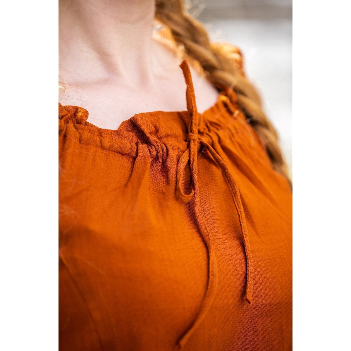 Immagine del prodotto Blusa estiva medievale Adele senza maniche rossa