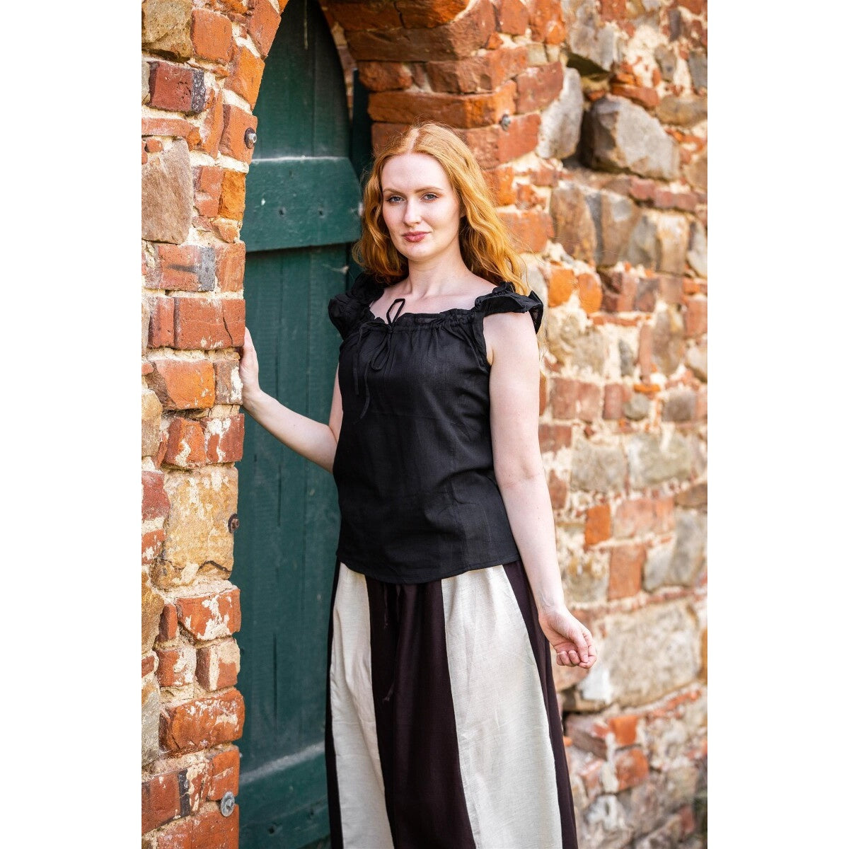Immagine del prodotto Blusa estiva medievale Lotte con volant nera