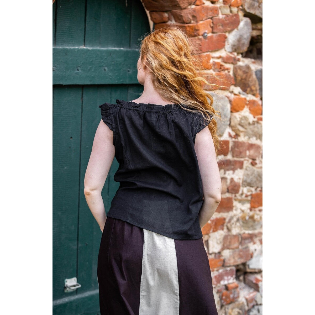 Immagine del prodotto Blusa estiva medievale Lotte con volant nera