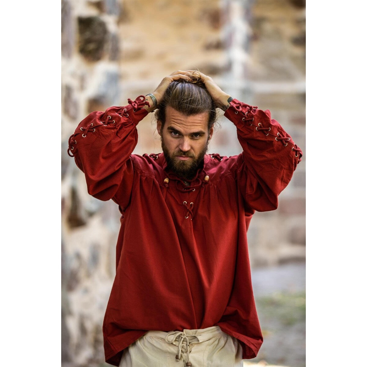 Immagine del prodotto Camicia medievale con allacciatura e occhielli Adrian rossa