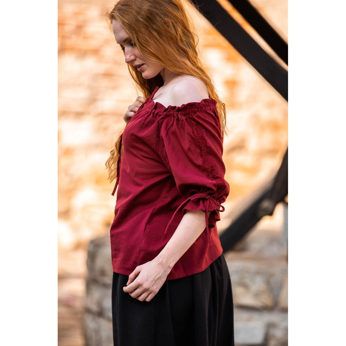 Immagine del prodotto Blusa medievale a maniche corte Sandra rossa