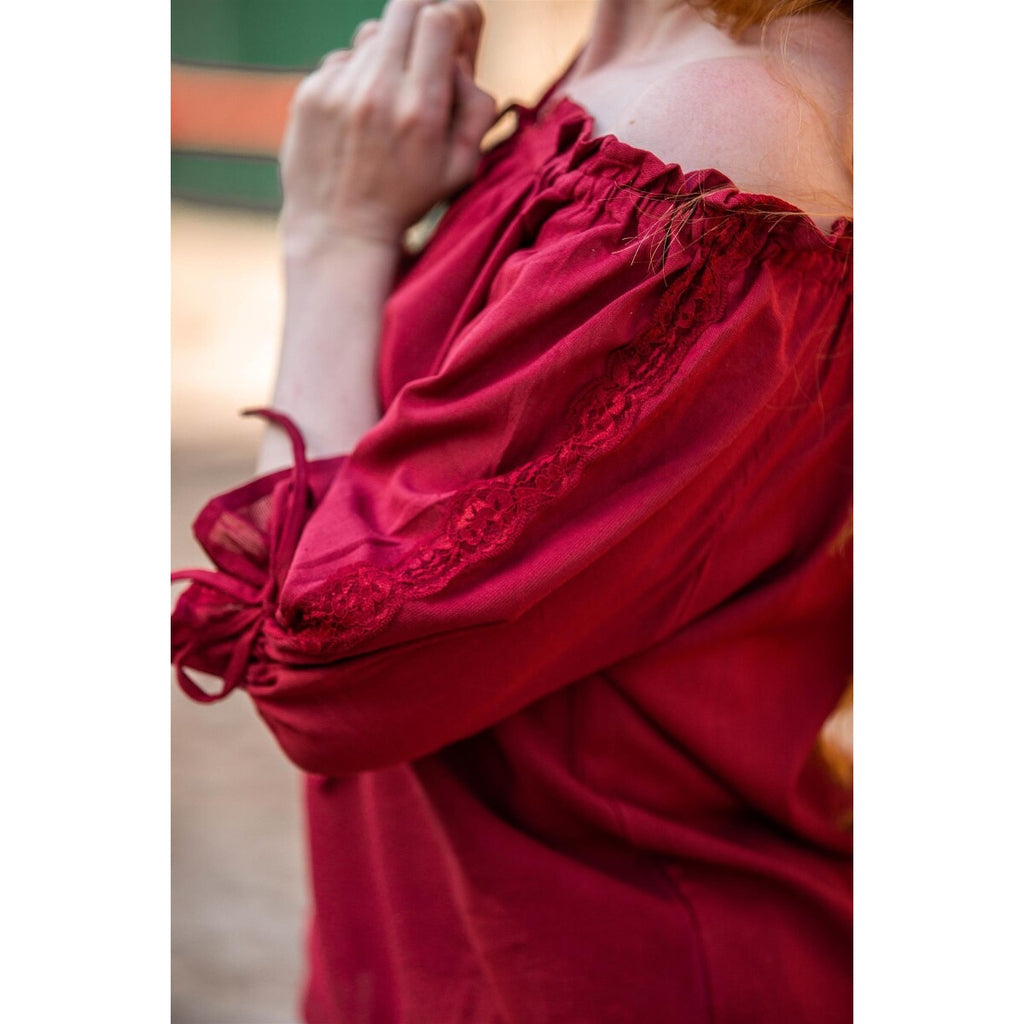 Product image Medieval Short-Sleeve Blouse Sandra red