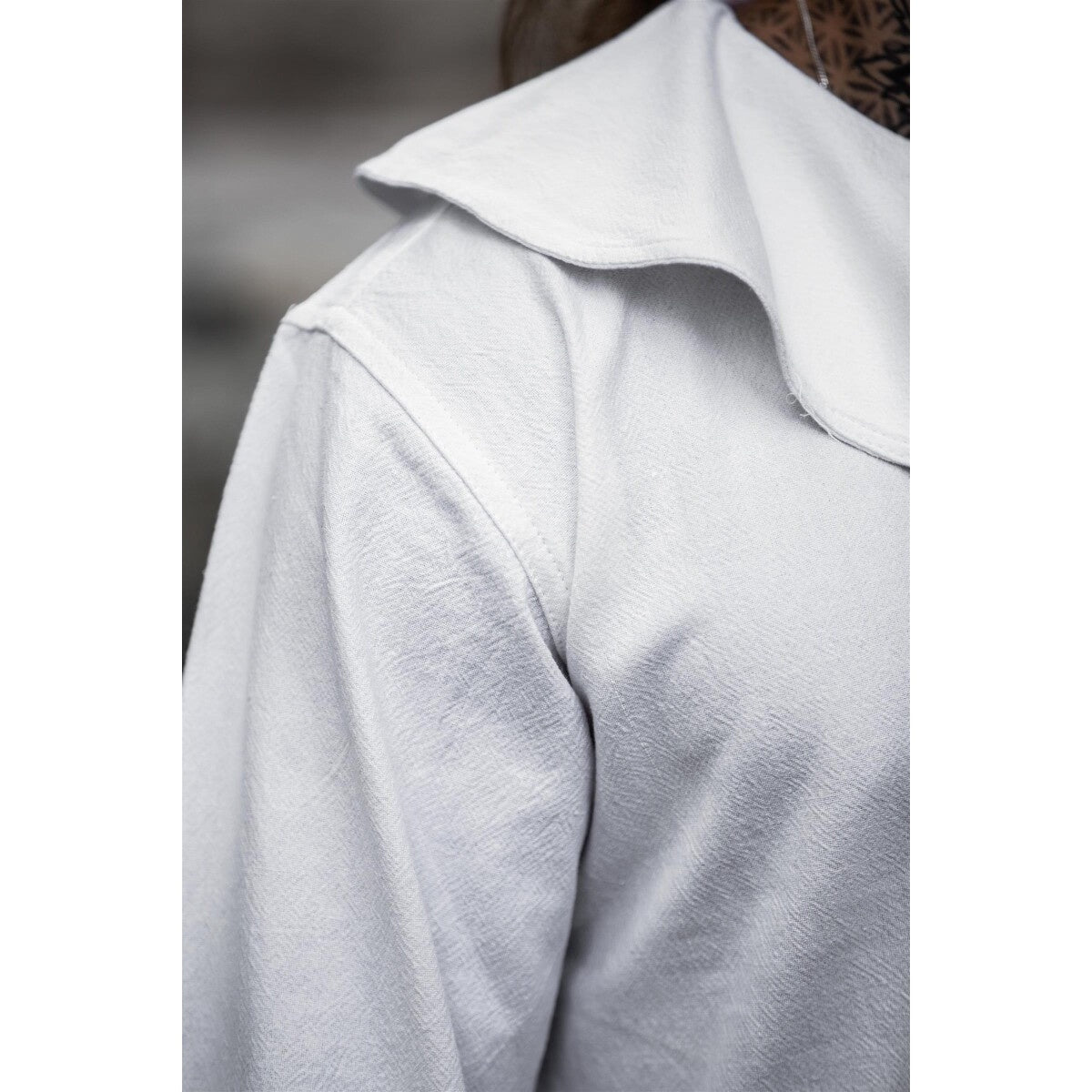 Immagine del prodotto Camicia medievale con colletto tondo Athos bianca