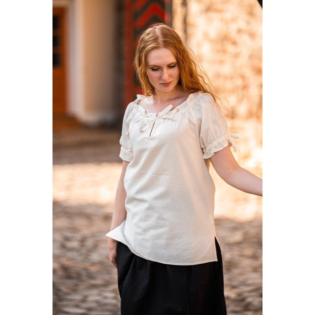 Immagine del prodotto Blusa medievale a maniche corte Otilia beige