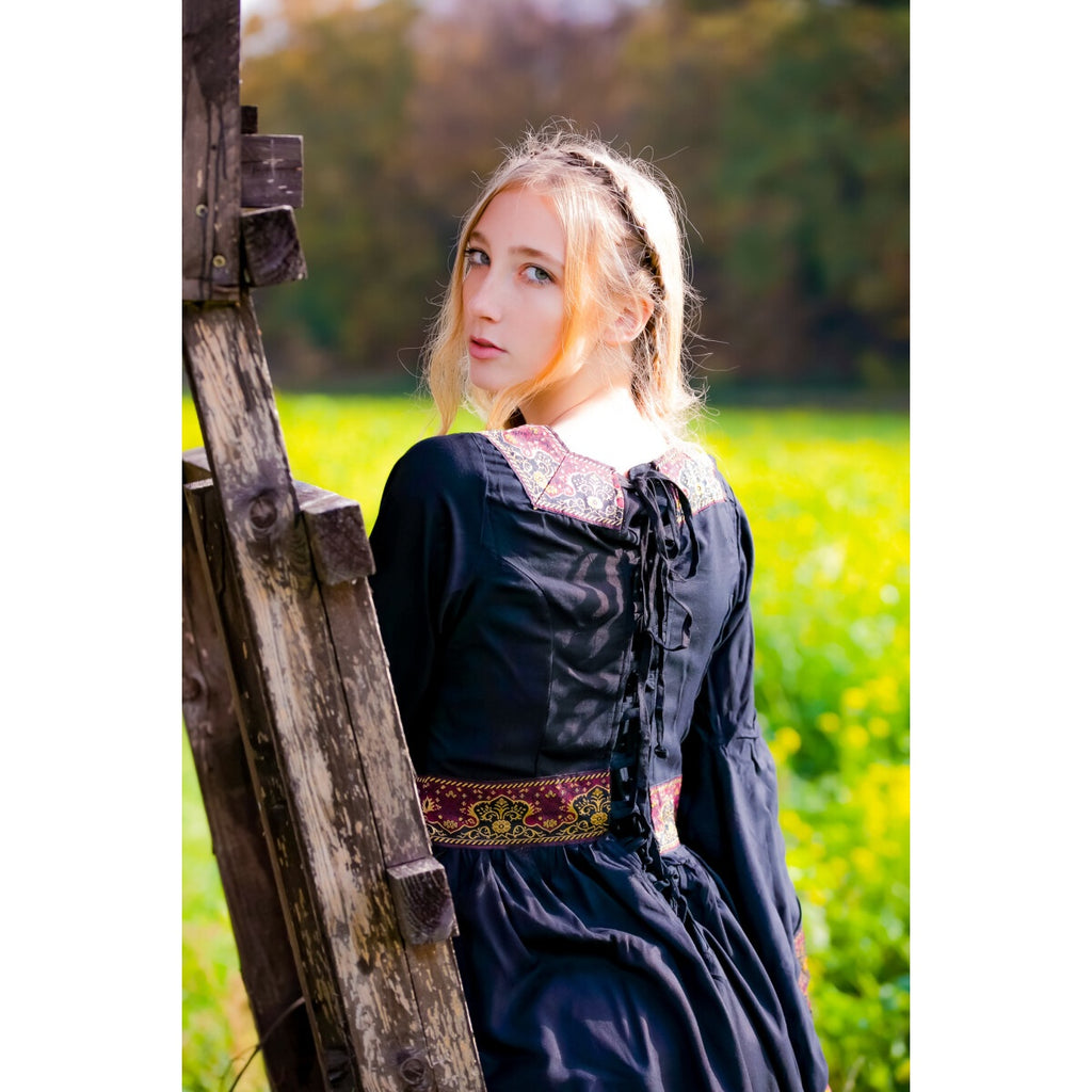 Product image Medieval Dress Katharina Black