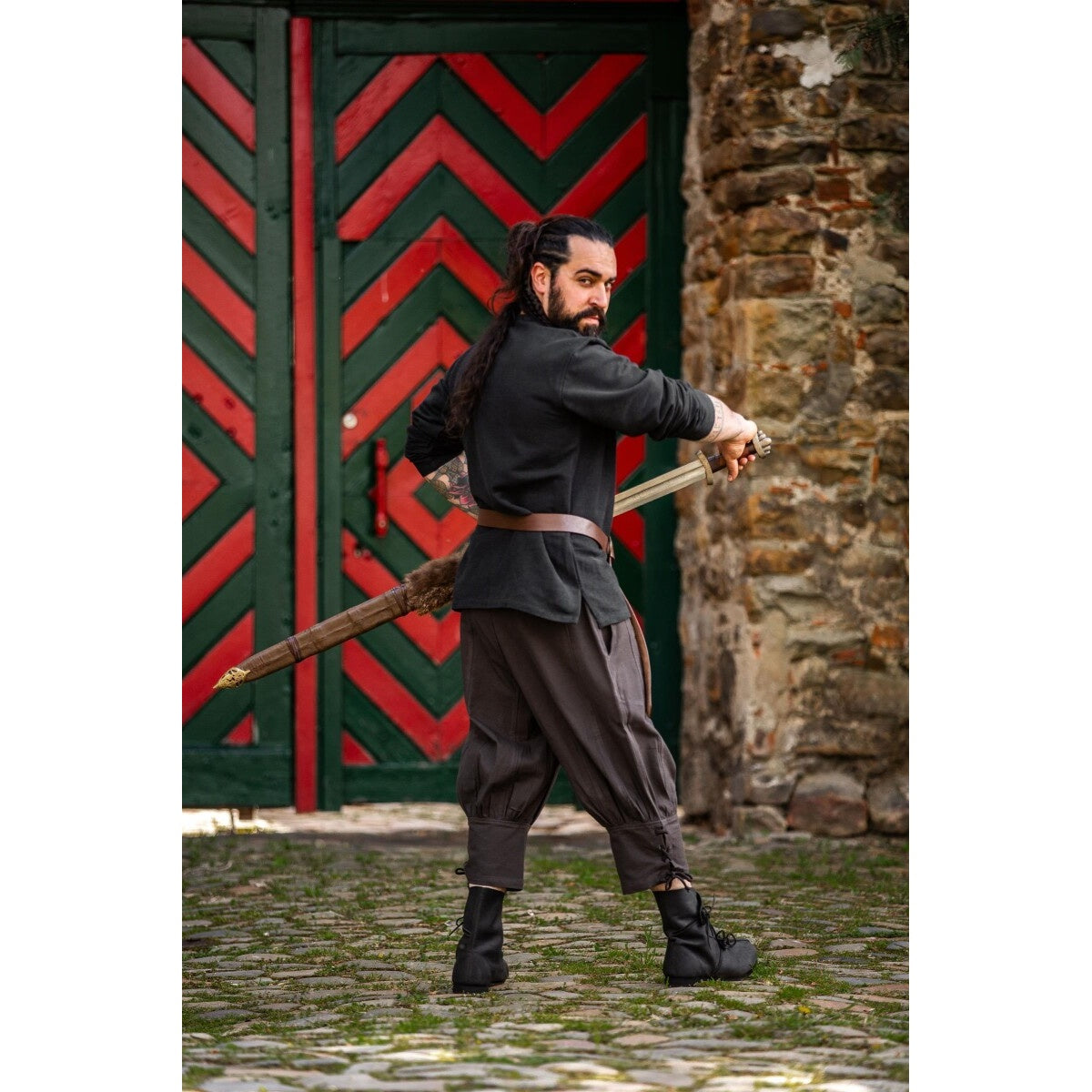 Immagine del prodotto Pantaloni medievali al ginocchio Laurence con allacciatura al polpaccio marrone