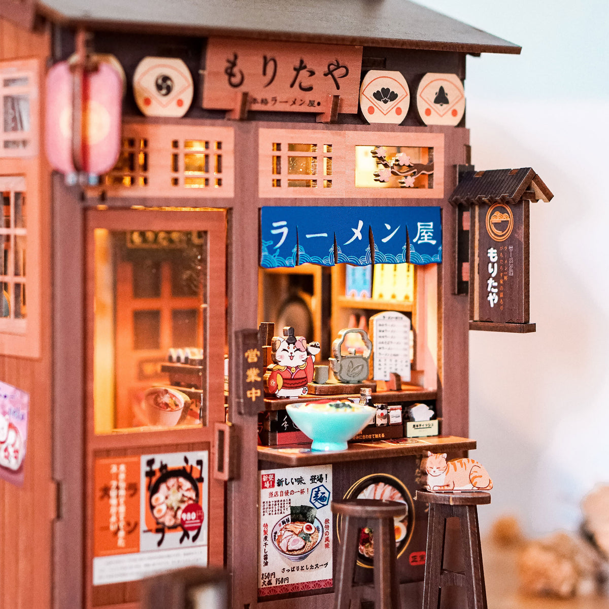Immagine del prodotto CuteBee - Morita-Ya casa in miniatura Book Nook kit modello