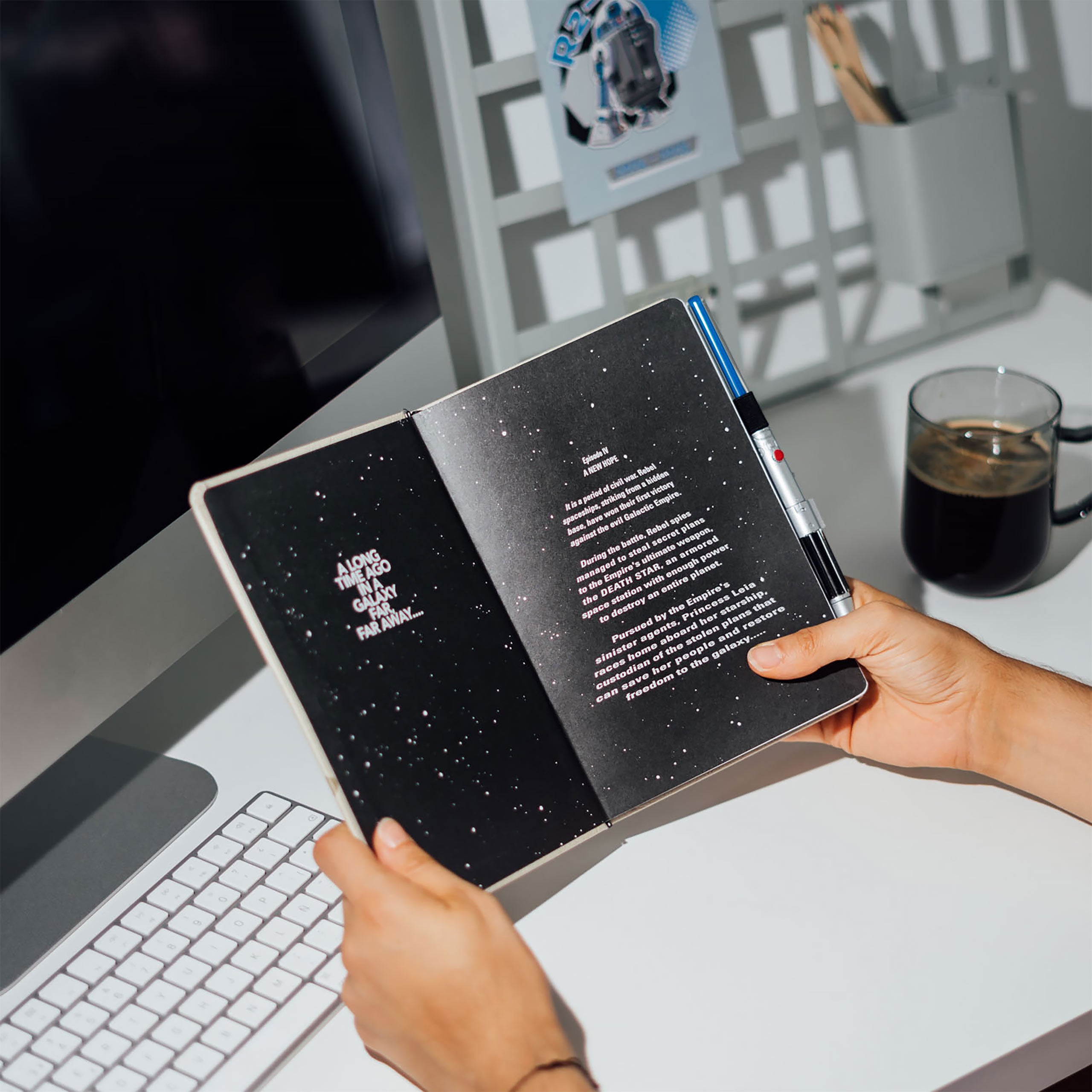 Product image Star Wars - Luke Skywalker Notebook with Lightsaber Pen