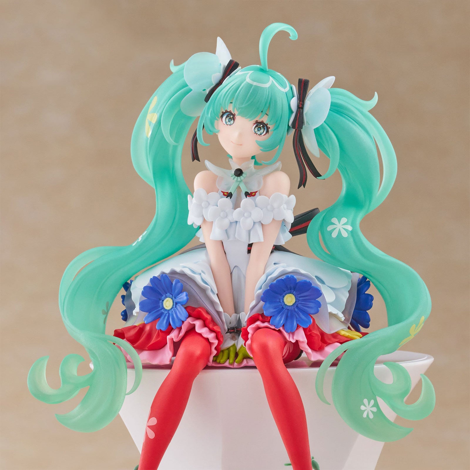 Product image Hatsune Miku - Japan Live Tour 2025 Noodle Stopper Figure Blooming Version