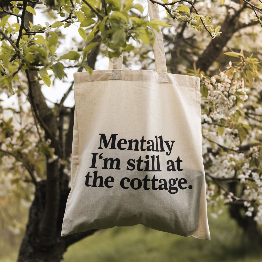 Immagine del prodotto Shopper Still at the Cottage per fan di Heated Rivalry