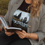 Immagine del prodotto T-shirt Greetings from Hogwarts - Harry Potter