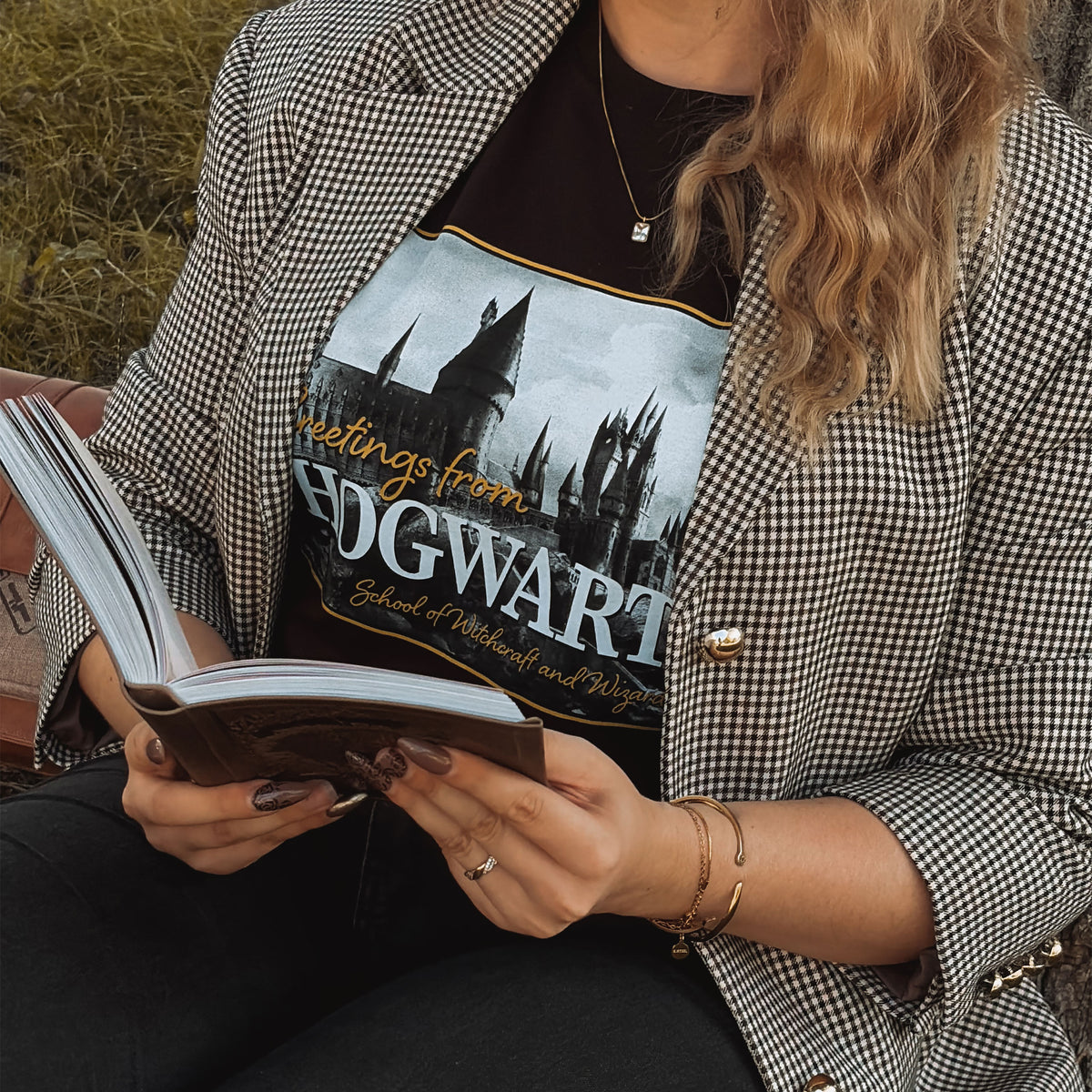 Immagine del prodotto T-shirt Greetings from Hogwarts - Harry Potter