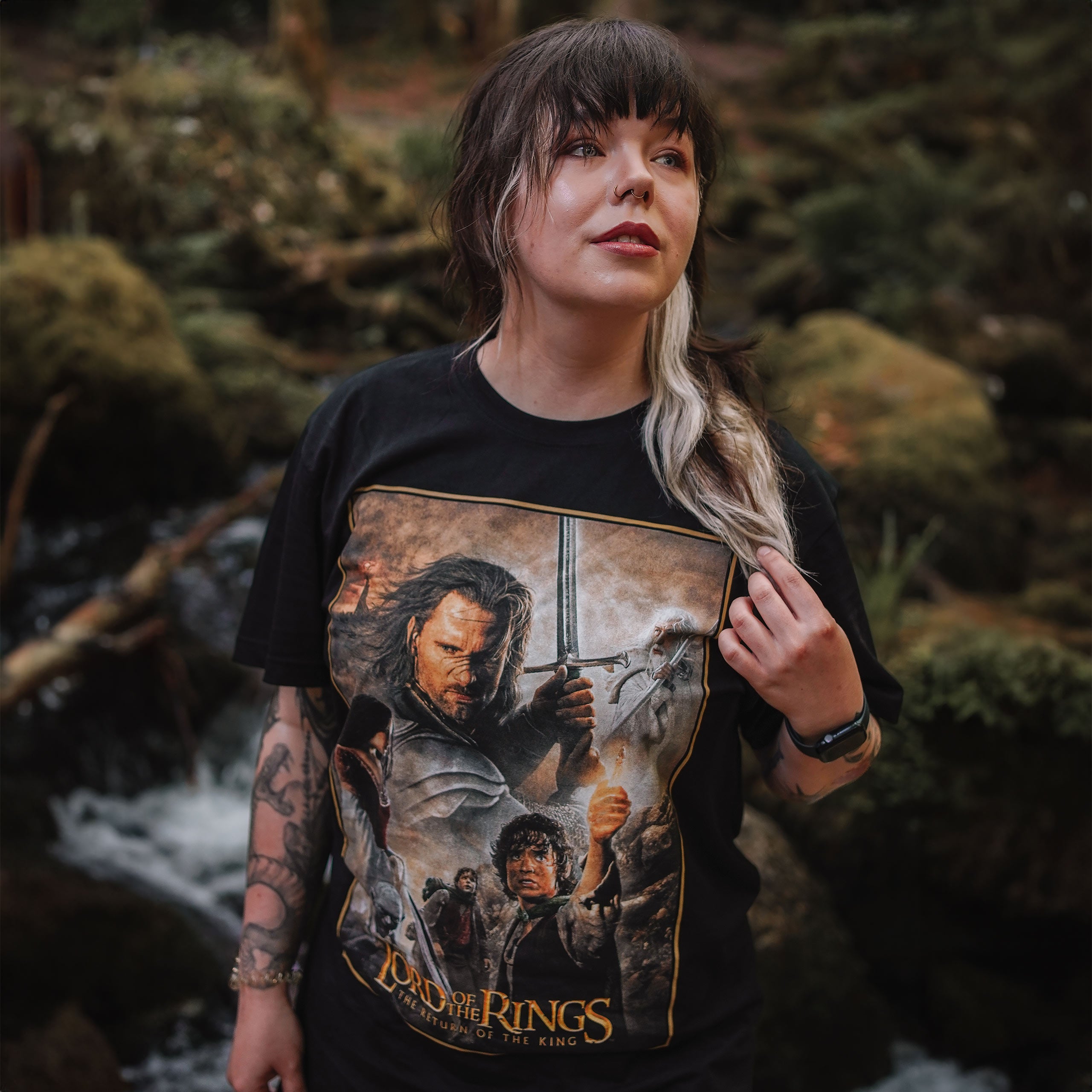 Product image The Return of the King Poster T-Shirt - The Lord of the Rings