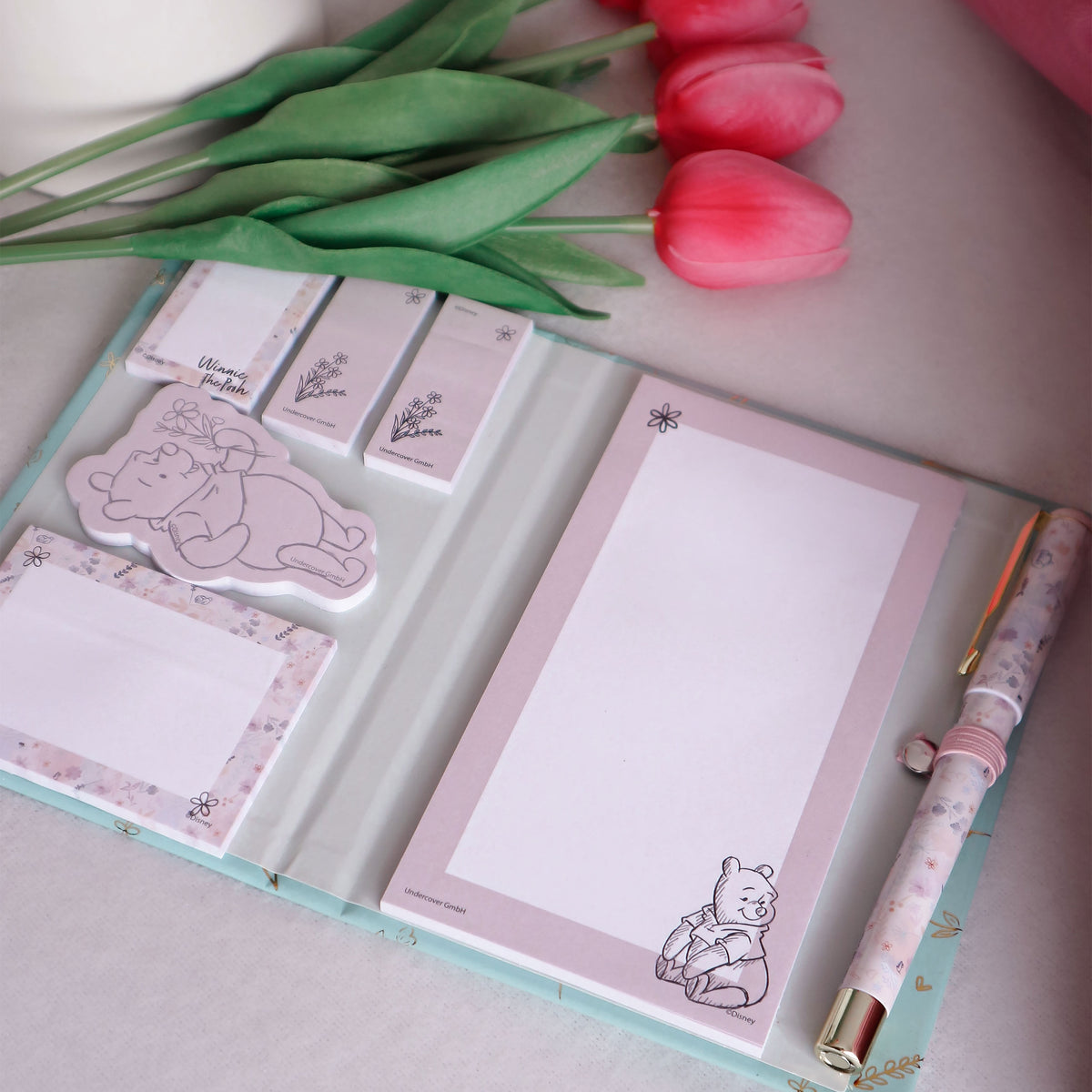 Immagine del prodotto Winnie the Pooh - Set di blocchi per appunti con penna