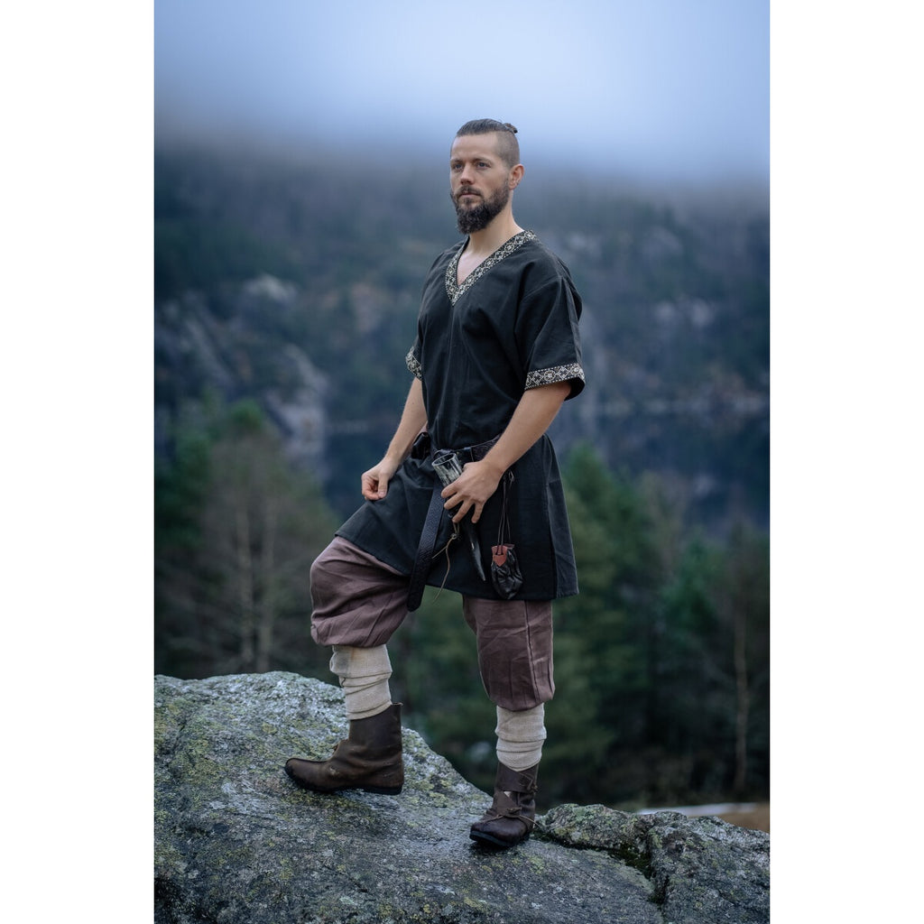 Product image Medieval Short-Sleeve Tunic Loki black